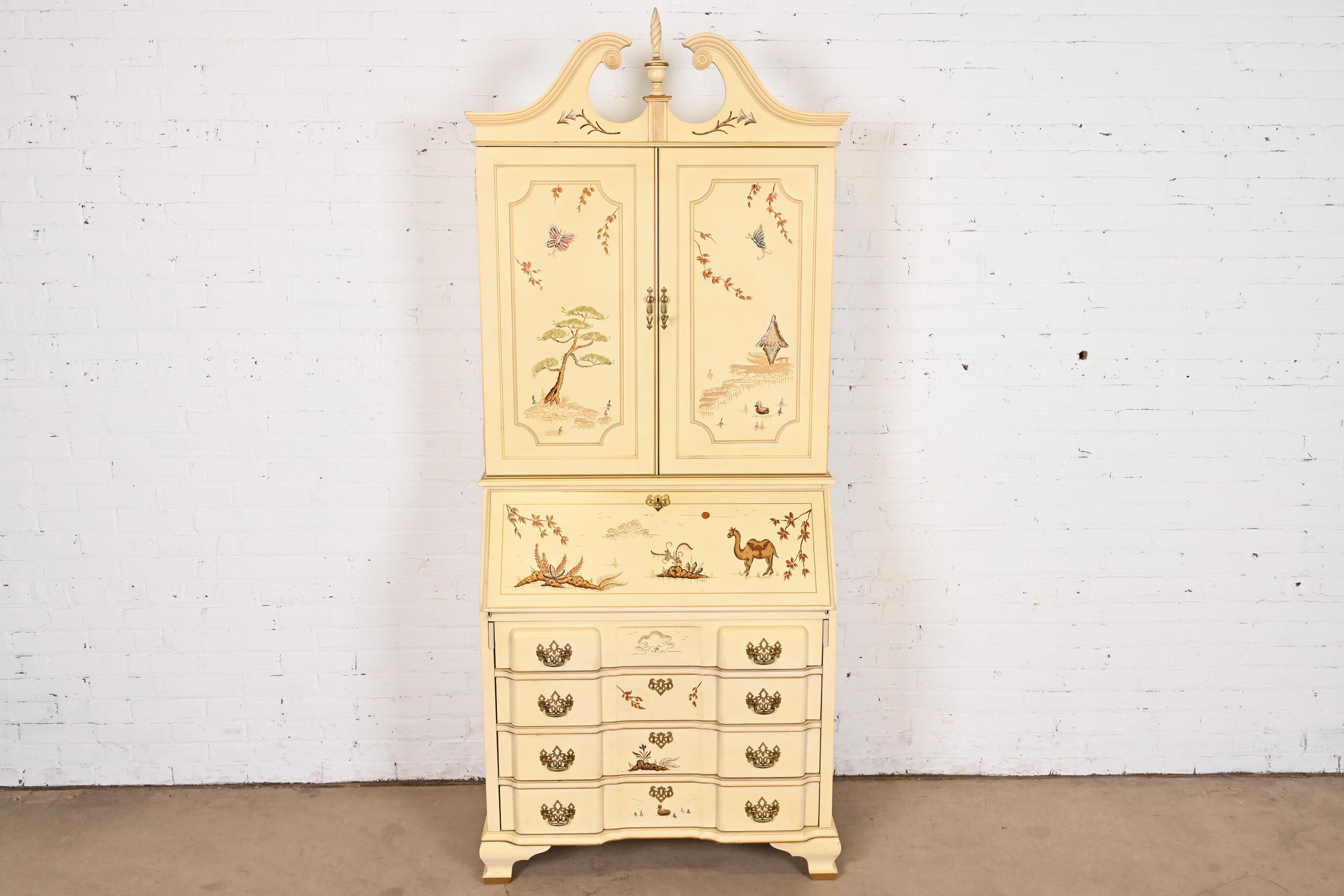 Georgian Chinoiserie Cream Lacquered Hand Painted Secretary Desk With Bookcase In Good Condition For Sale In South Bend, IN