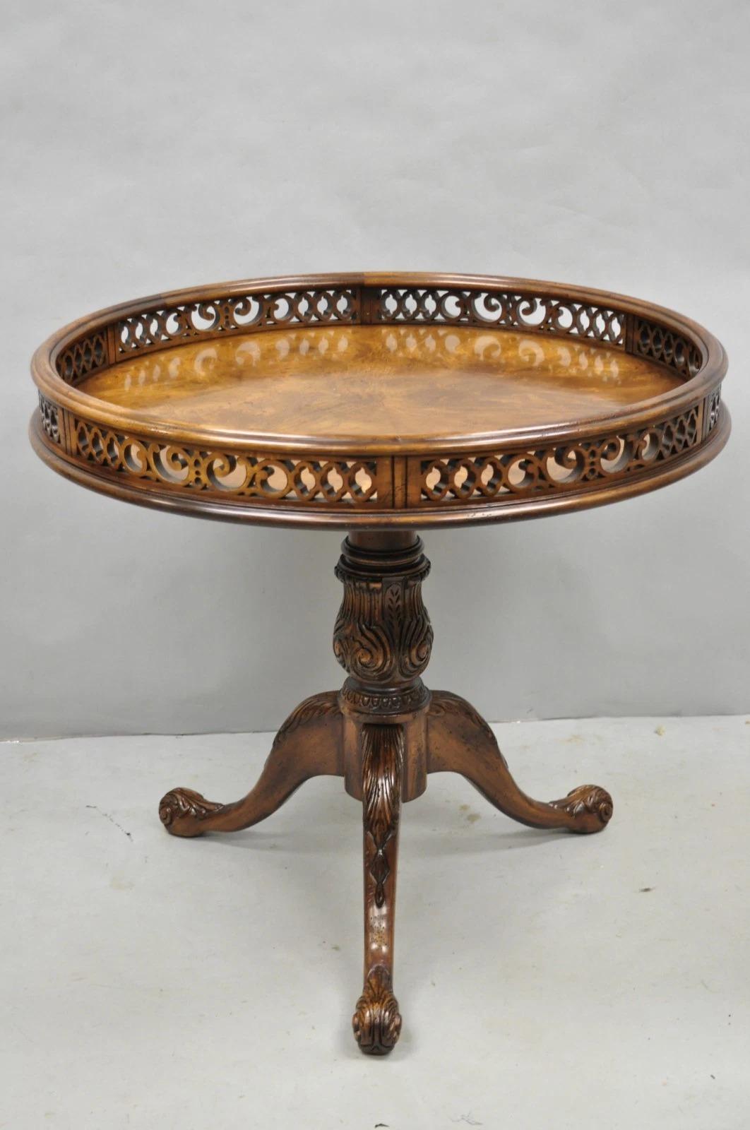 Georgian Chippendale Fretwork Gallery Round Mahogany Occasional Side Table For Sale 8