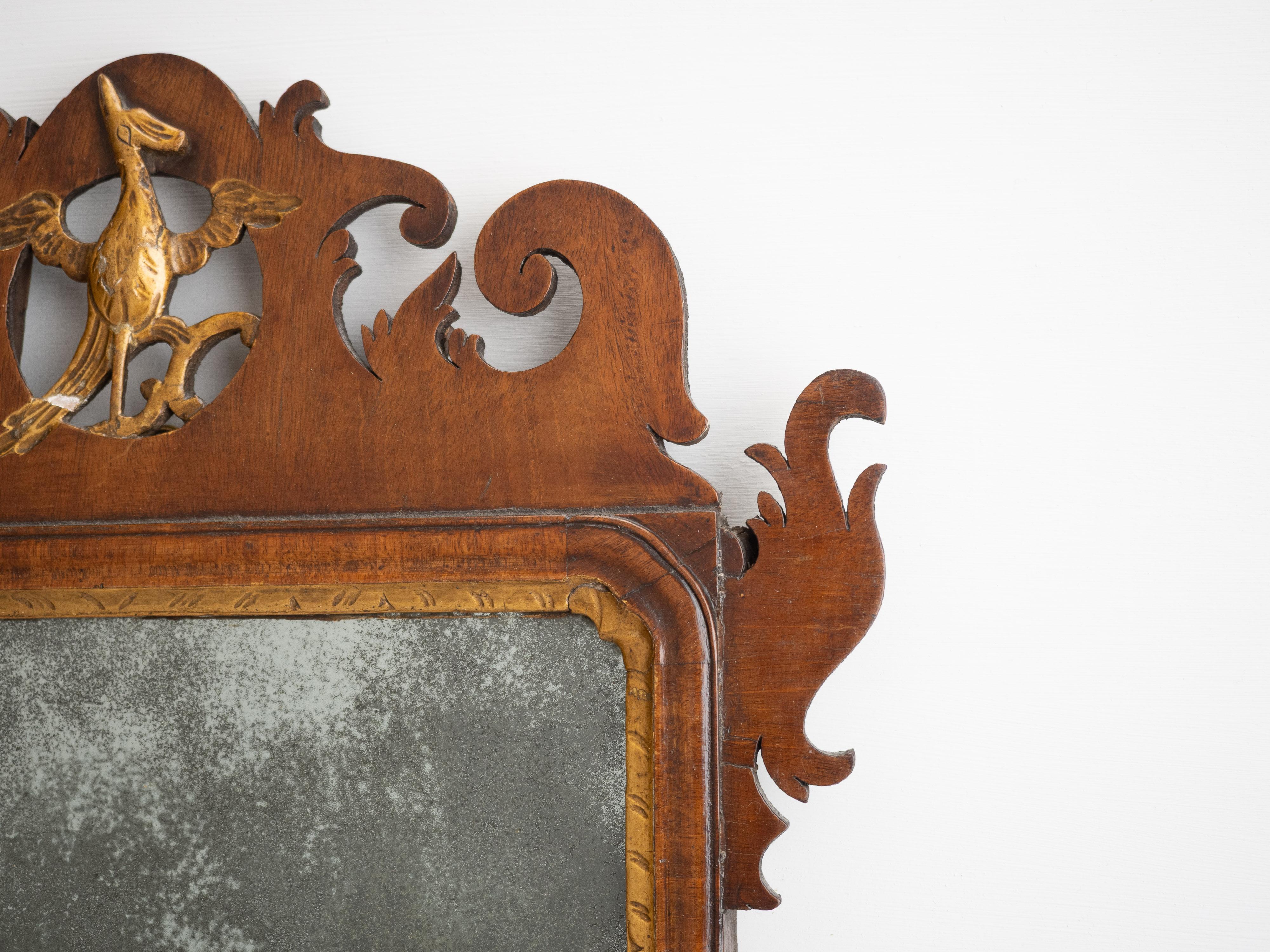 Specchio da parete Chippendale georgiano in mogano con traforo e uccello Ho-Ho dorato, 1760 ca. in vendita 4