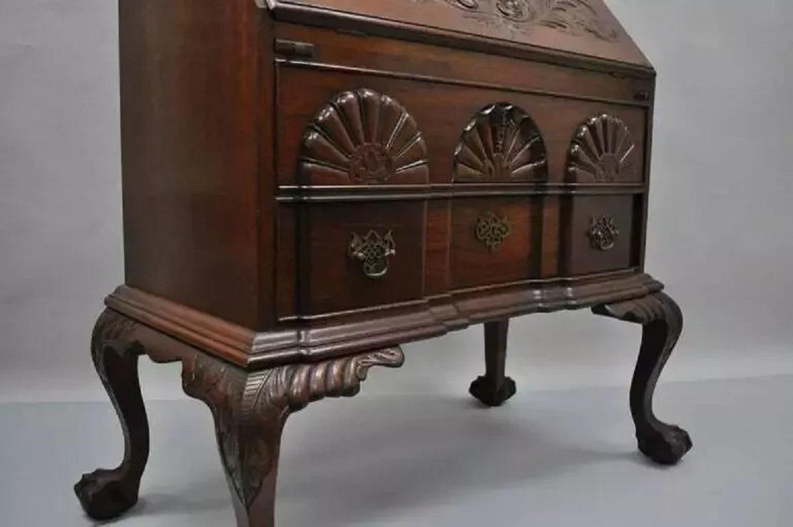 Georgian Chippendale Style Mahogany Block Front Shell Carved Secretary Desk For Sale 4