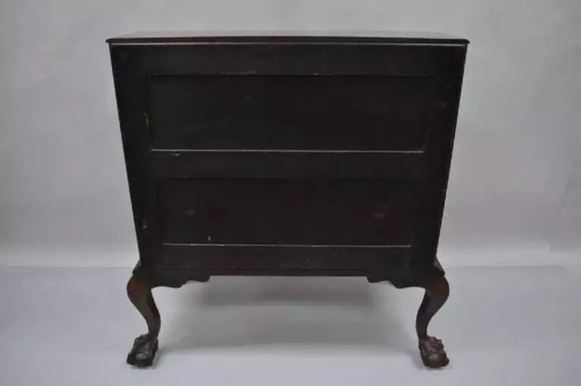 Georgian Chippendale Style Mahogany Block Front Shell Carved Secretary Desk For Sale 3