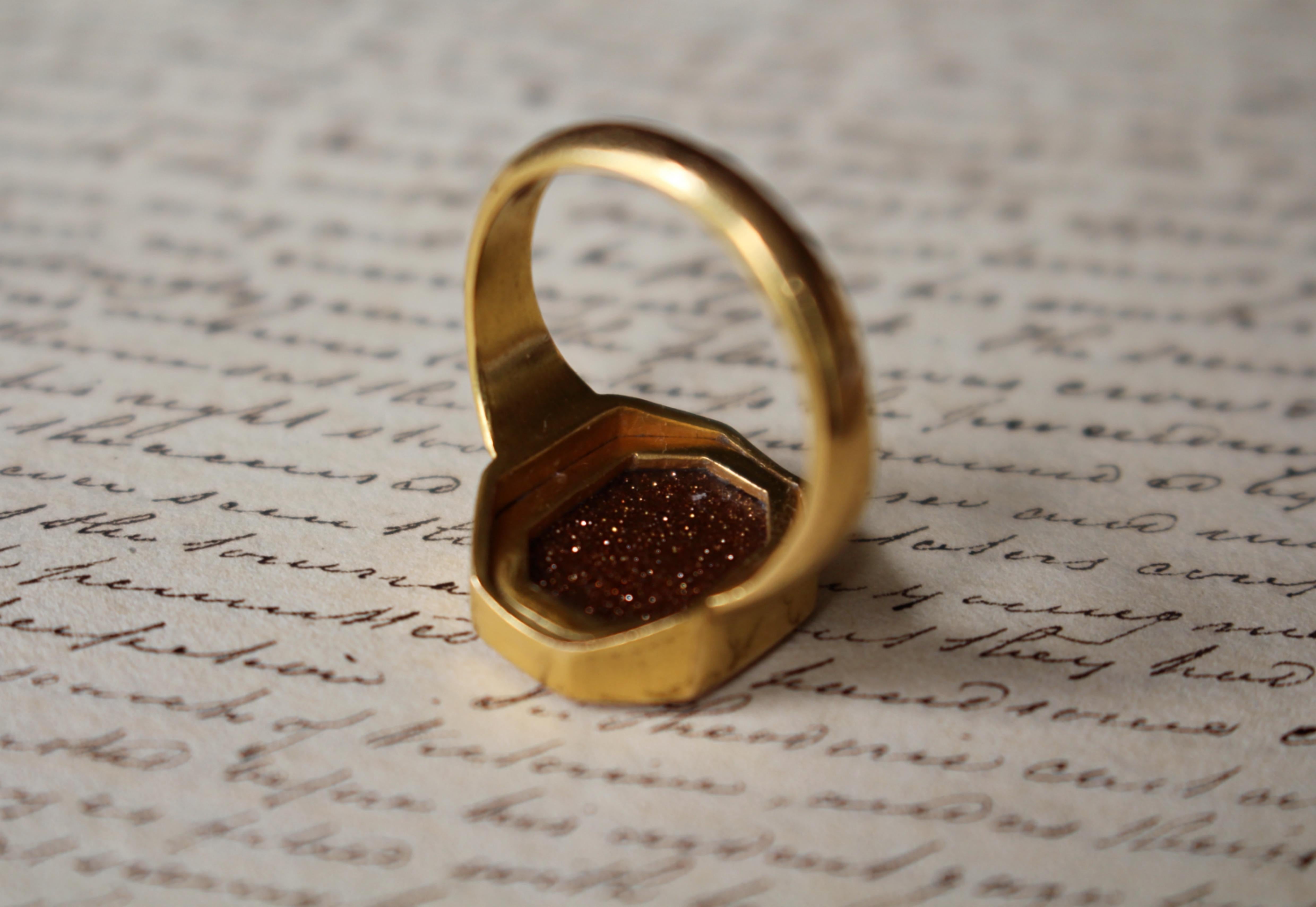 18th Century Georgian Circa 1790 Italian Grand Tour Micro Mosaic Lady Bird 22 Carat Ring For Sale
