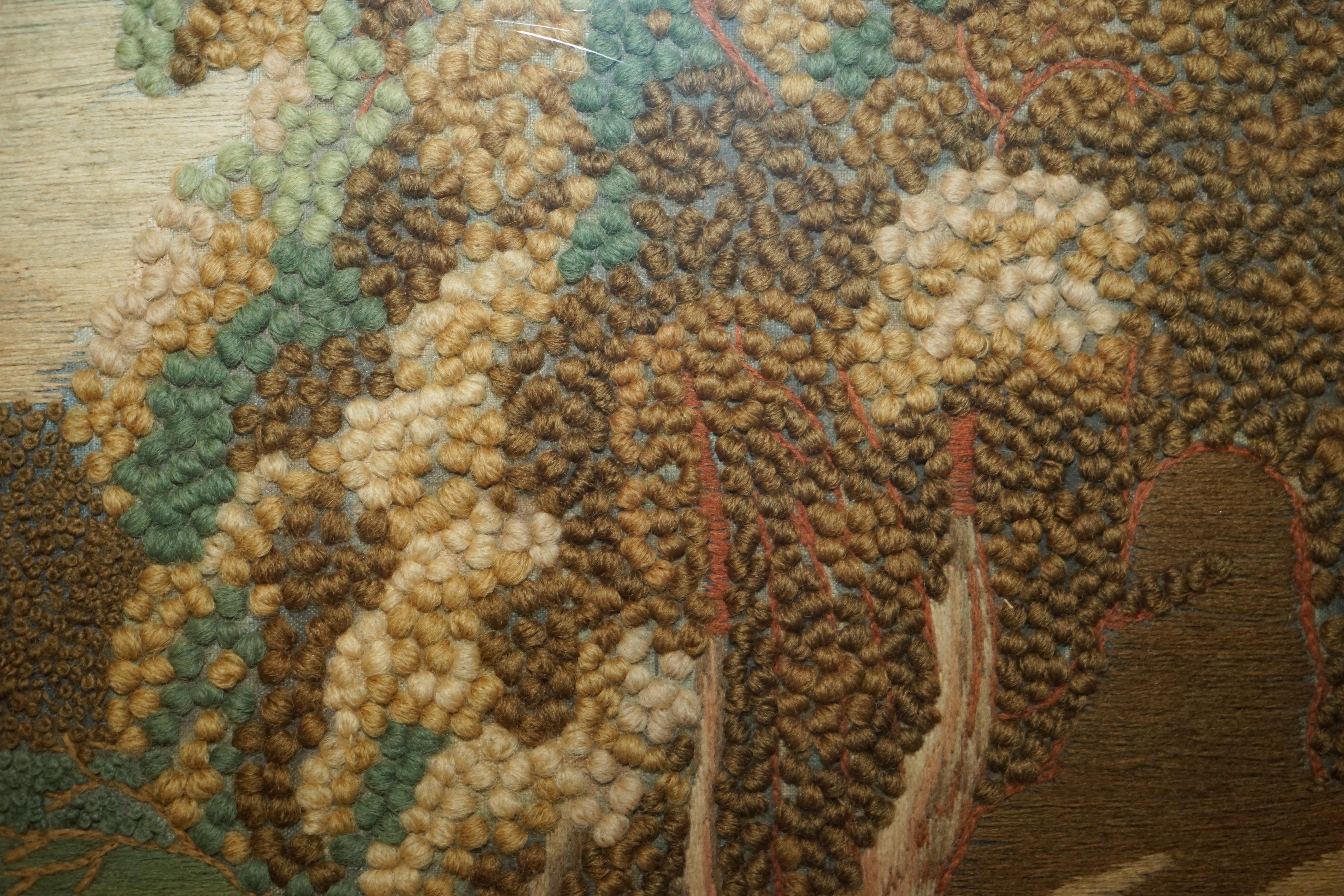 GEORGISCHES CIRCA 1820 Seide & Wolle Arbeit STUMPWORK STYLE EMBROIDERY TAPESTRY PICTURE (Frühes 19. Jahrhundert) im Angebot
