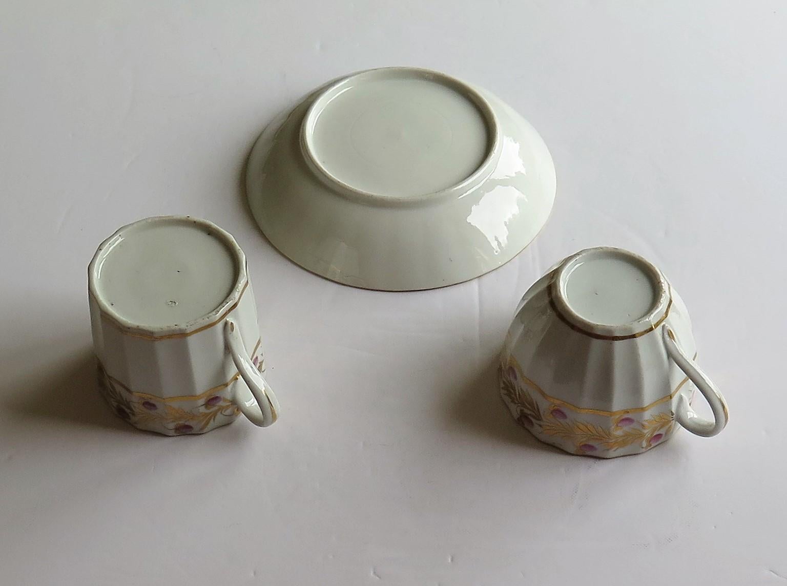 Georgian Coalport Porcelain Trio Hand Painted and Gilded, circa 1790-1800 For Sale 8