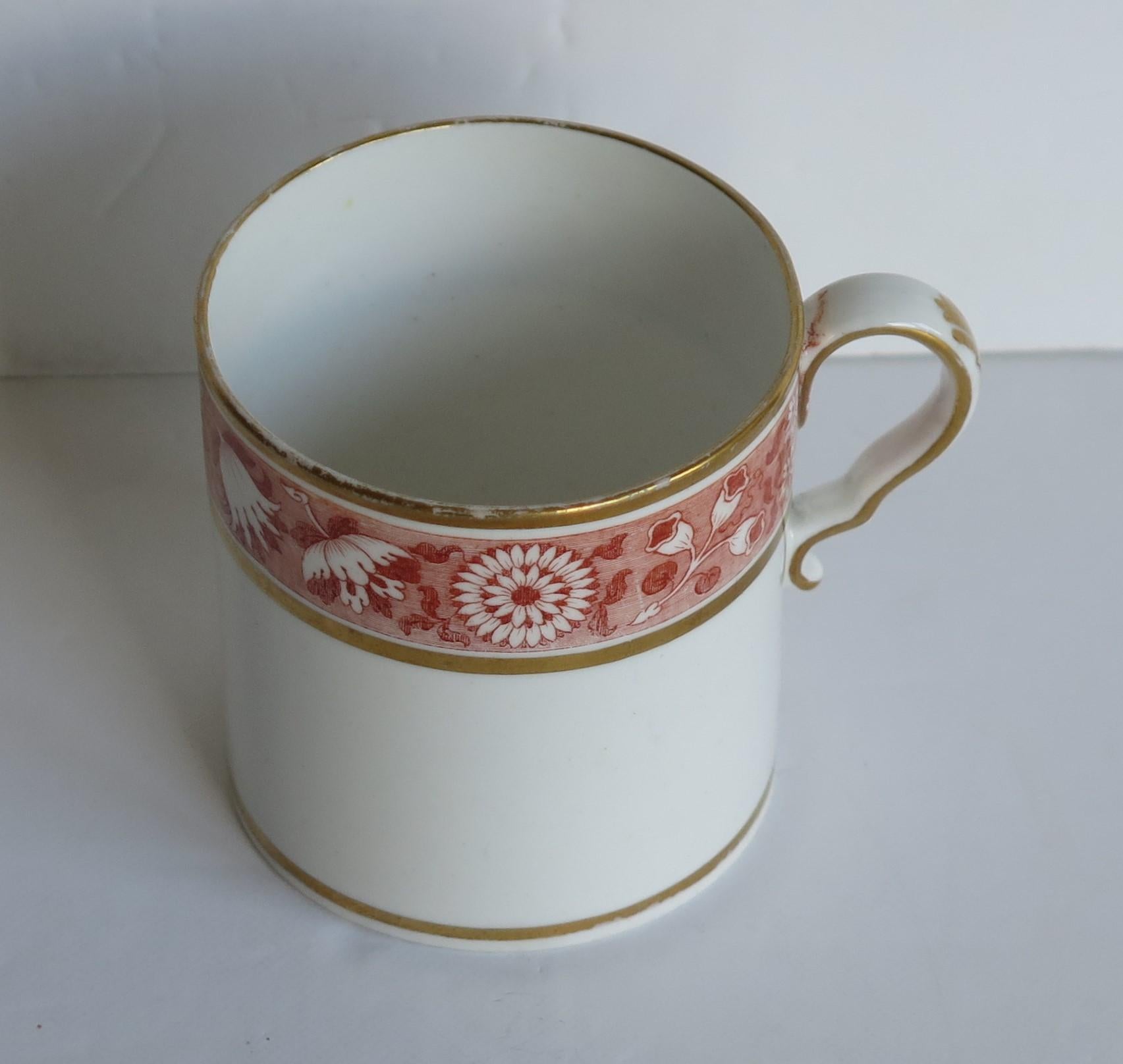 Glazed Georgian Spode Coffee Can Porcelain Floral Leaf Gilded Pattern, circa 1810 For Sale