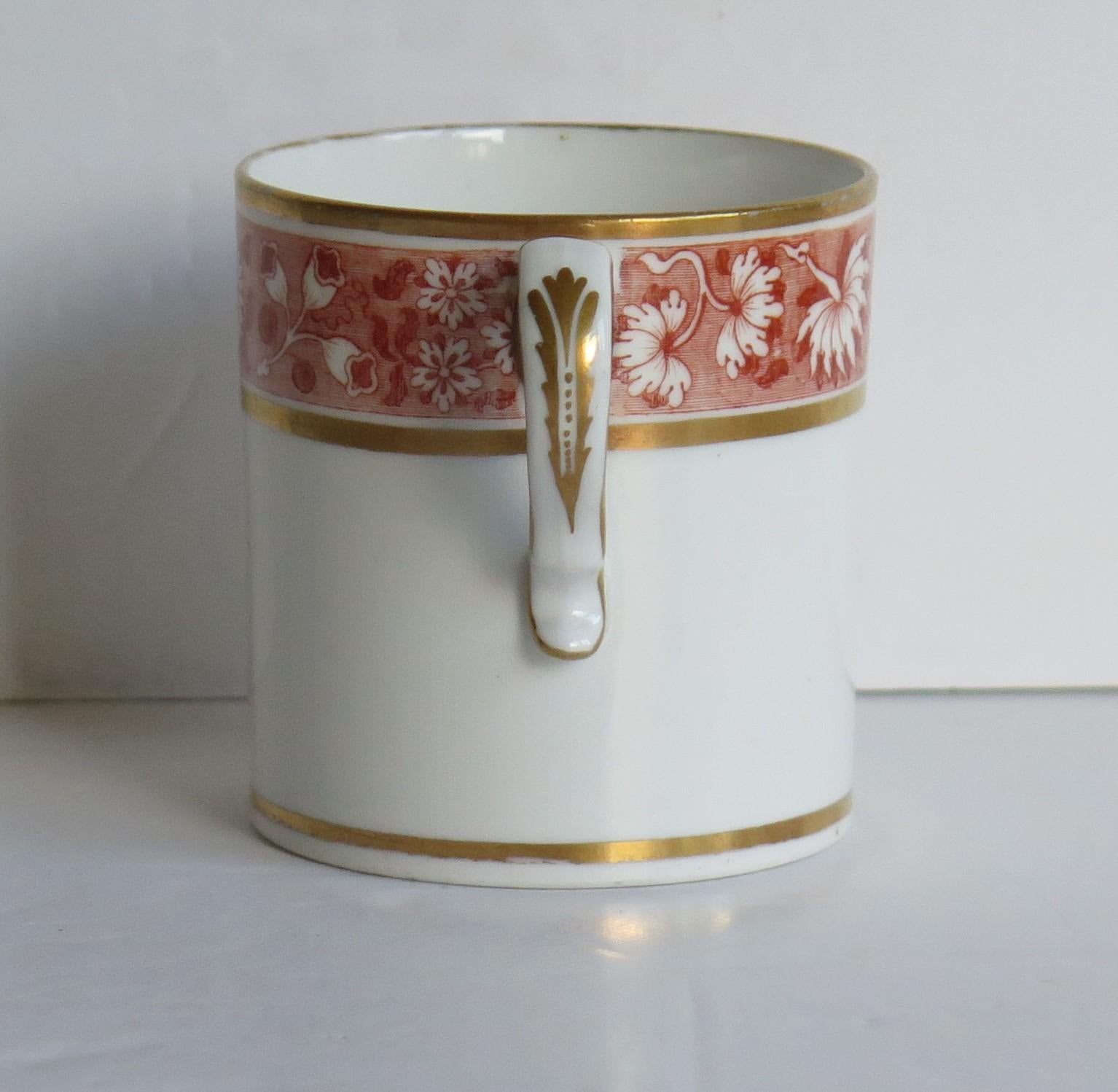 Georgian Spode Coffee Can Porcelain Floral Leaf Gilded Pattern, circa 1810 In Good Condition For Sale In Lincoln, Lincolnshire