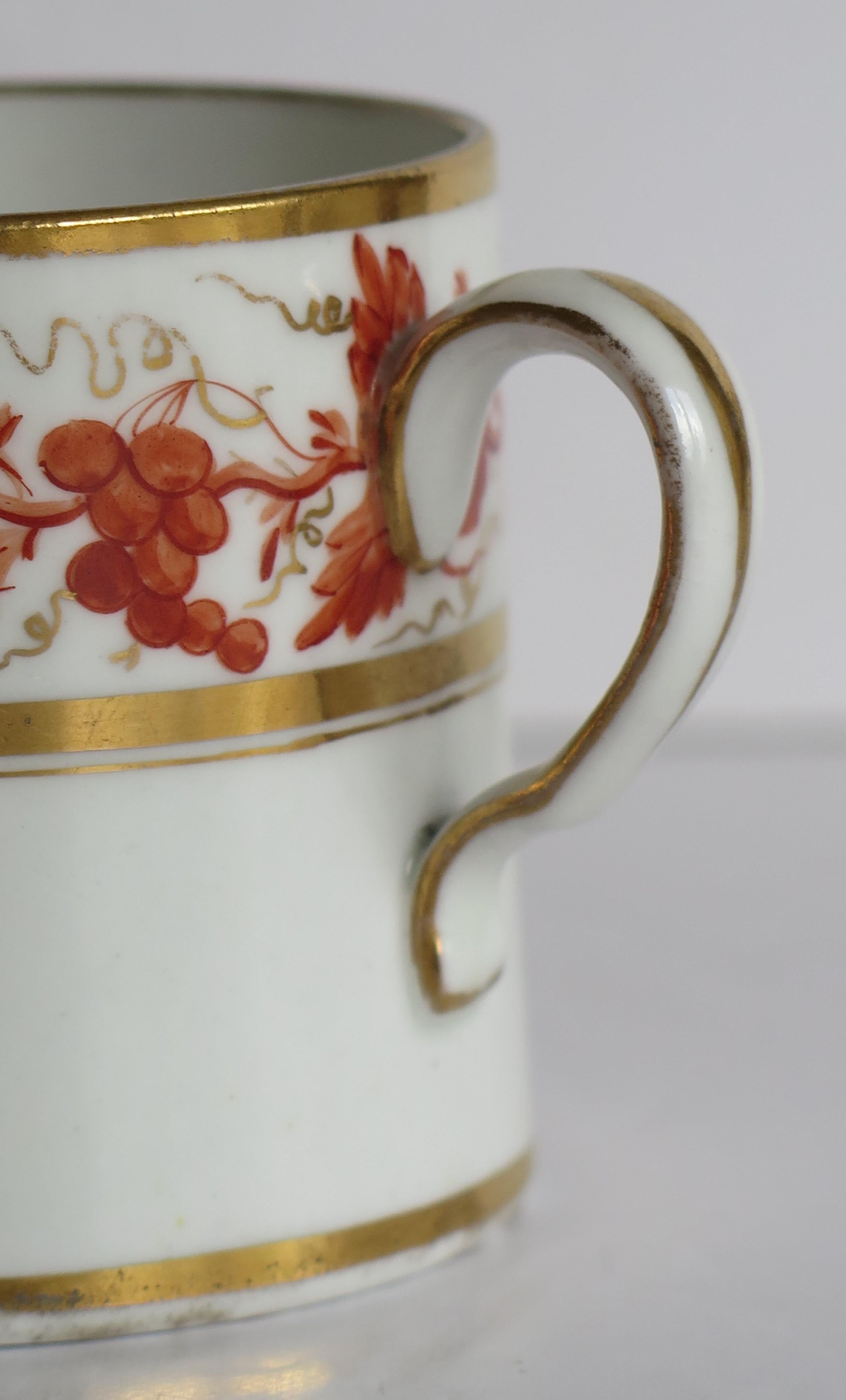 Georgian Coffee Can Porcelain Hand Painted Trailing Vine Pattern, circa 1805 4