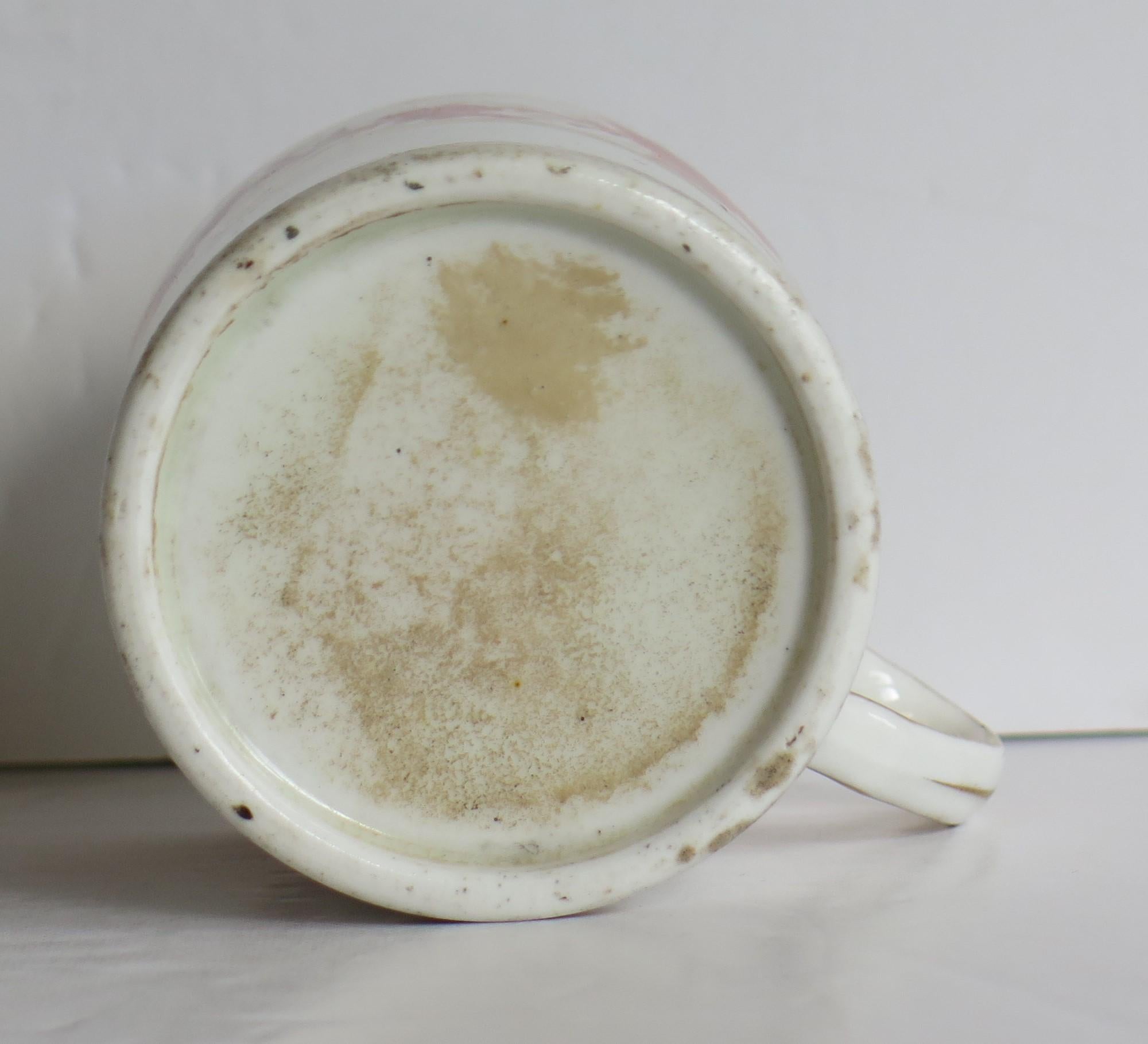 Georgian Coffee Can Porcelain Hand Painted Trailing Vine Pattern, circa 1805 8