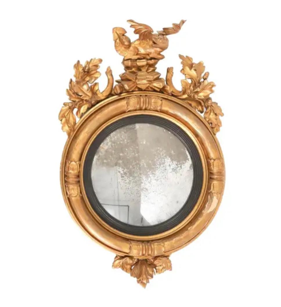 Georgian Convex Giltwood Bullseye Mirror with a Dragon For Sale 7