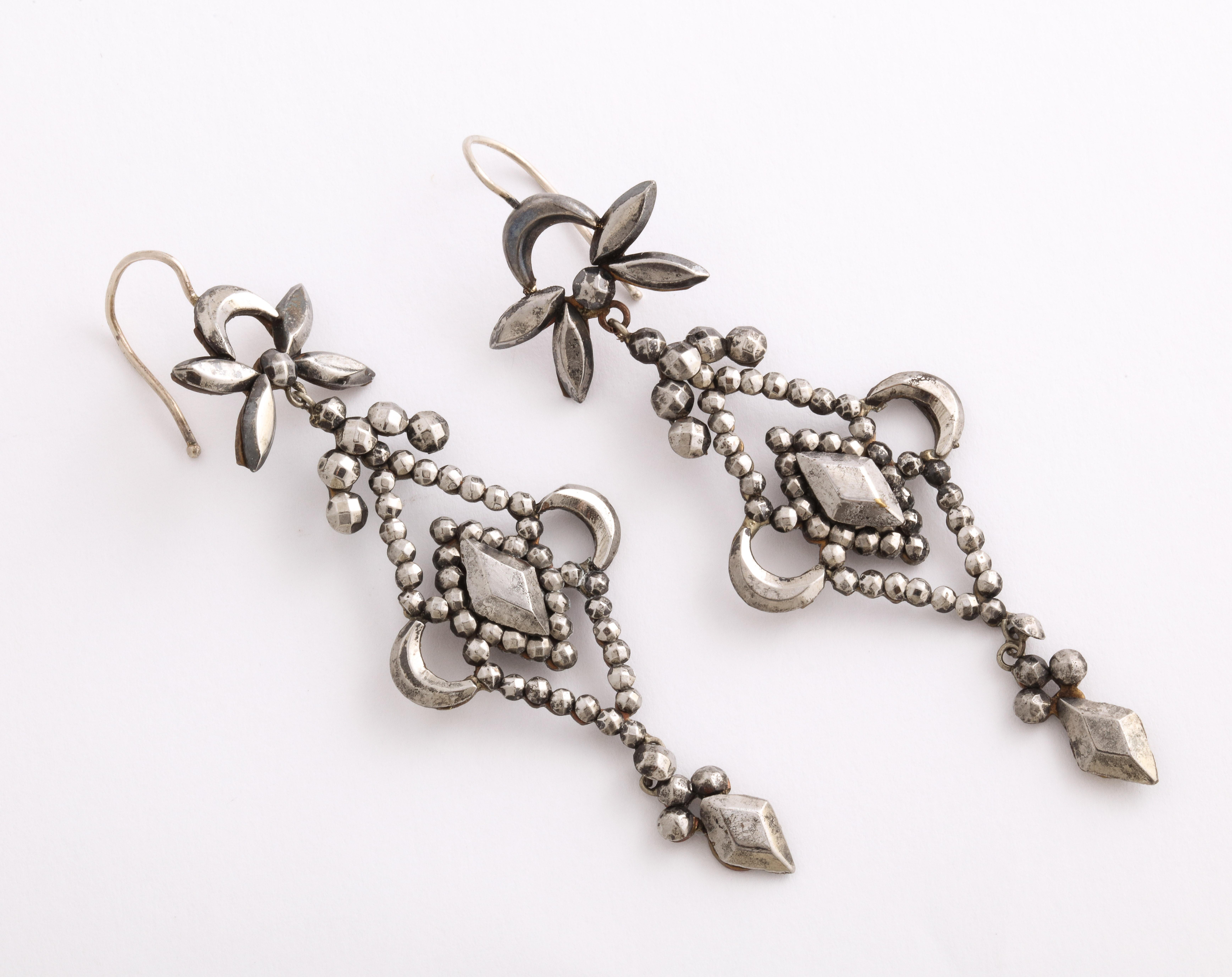 Antique Georgian Cut Steel Long Earrings In Good Condition For Sale In Stamford, CT
