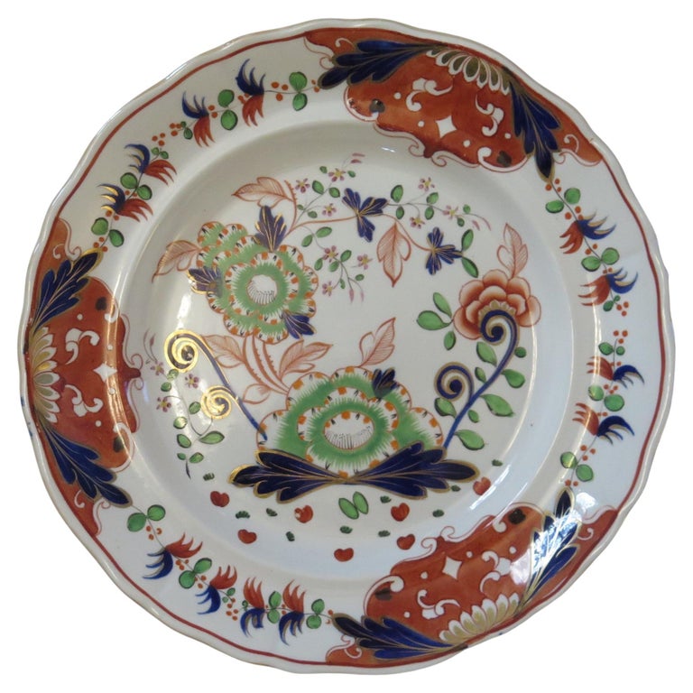 Georgian Davenport Ironstone Dinner Plate in Rare Pattern 58, Circa 1815 For Sale
