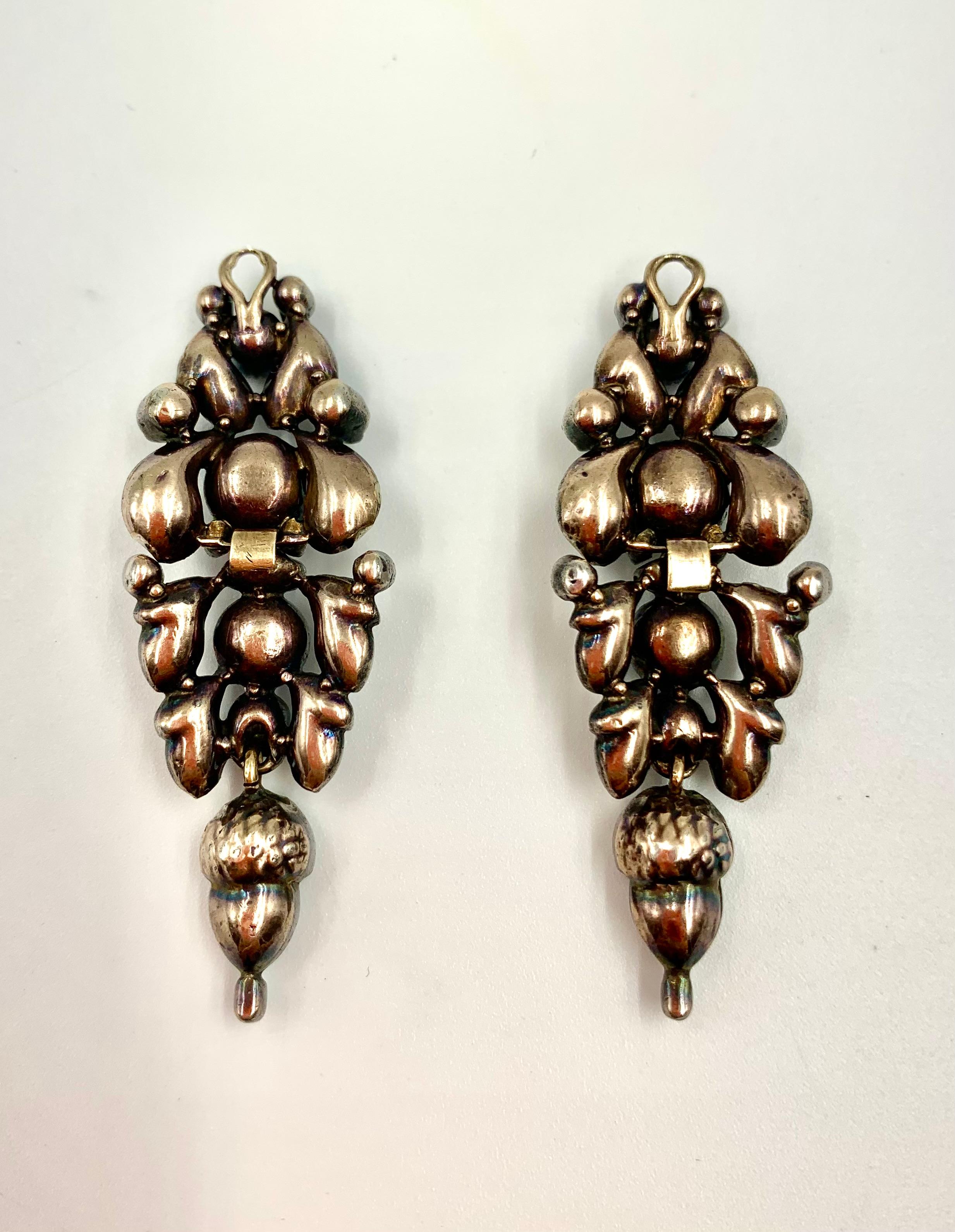 Georgian Day to Night 2.8TCW Rose Cut Diamond Silver Topped 14K Gold Earrings For Sale 4