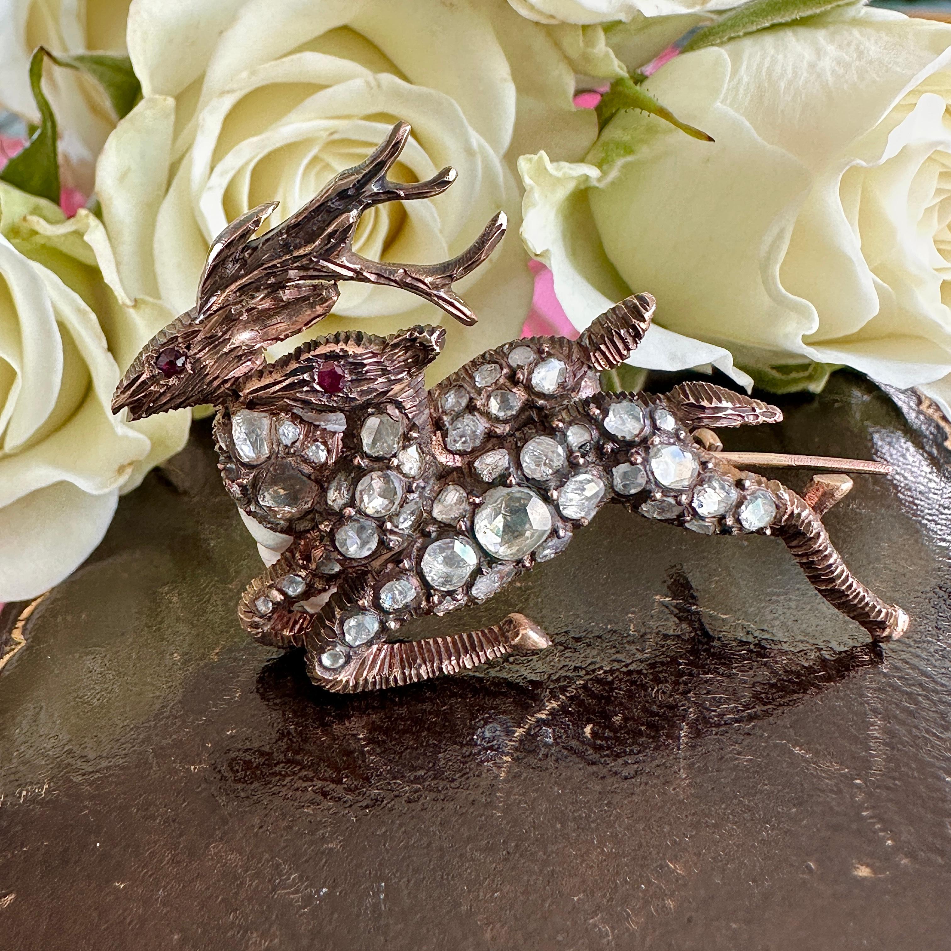 Georgianische Hirsch-Anstecknadel mit Diamanten im Rosenschliff 12k Gold Brosche für Damen oder Herren im Angebot