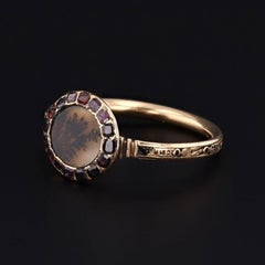 Georgian Dendritic Agate and Garnet Mourning Ring of 18k Gold
