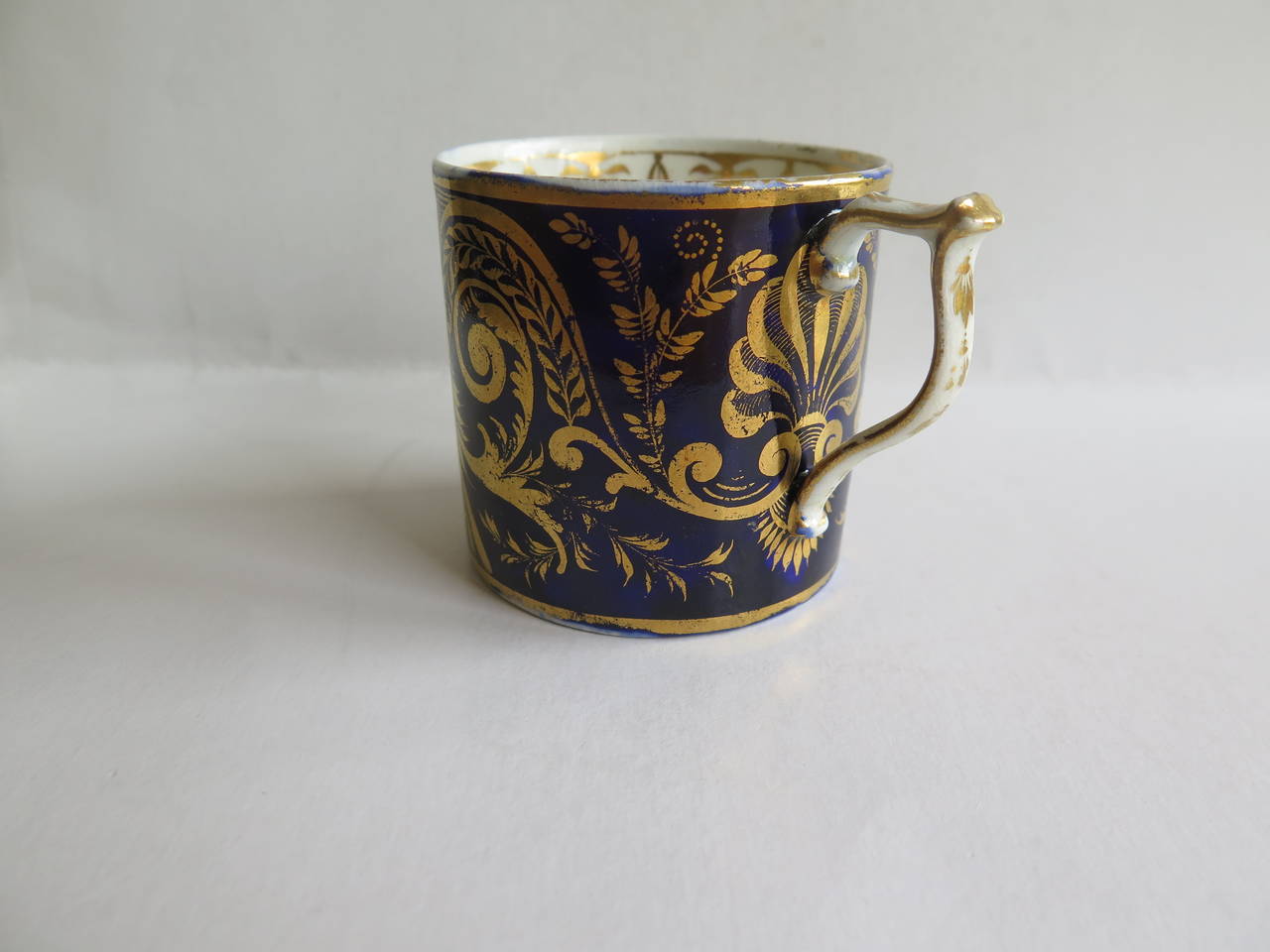 Porcelain Georgian Derby Coffee Can Hand Painted View named Near Edmonton, Ca 1810