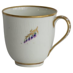 Georgian Derby Porcelain Coffee Cup Pattern 129 Puce Crown Mark, circa 1785