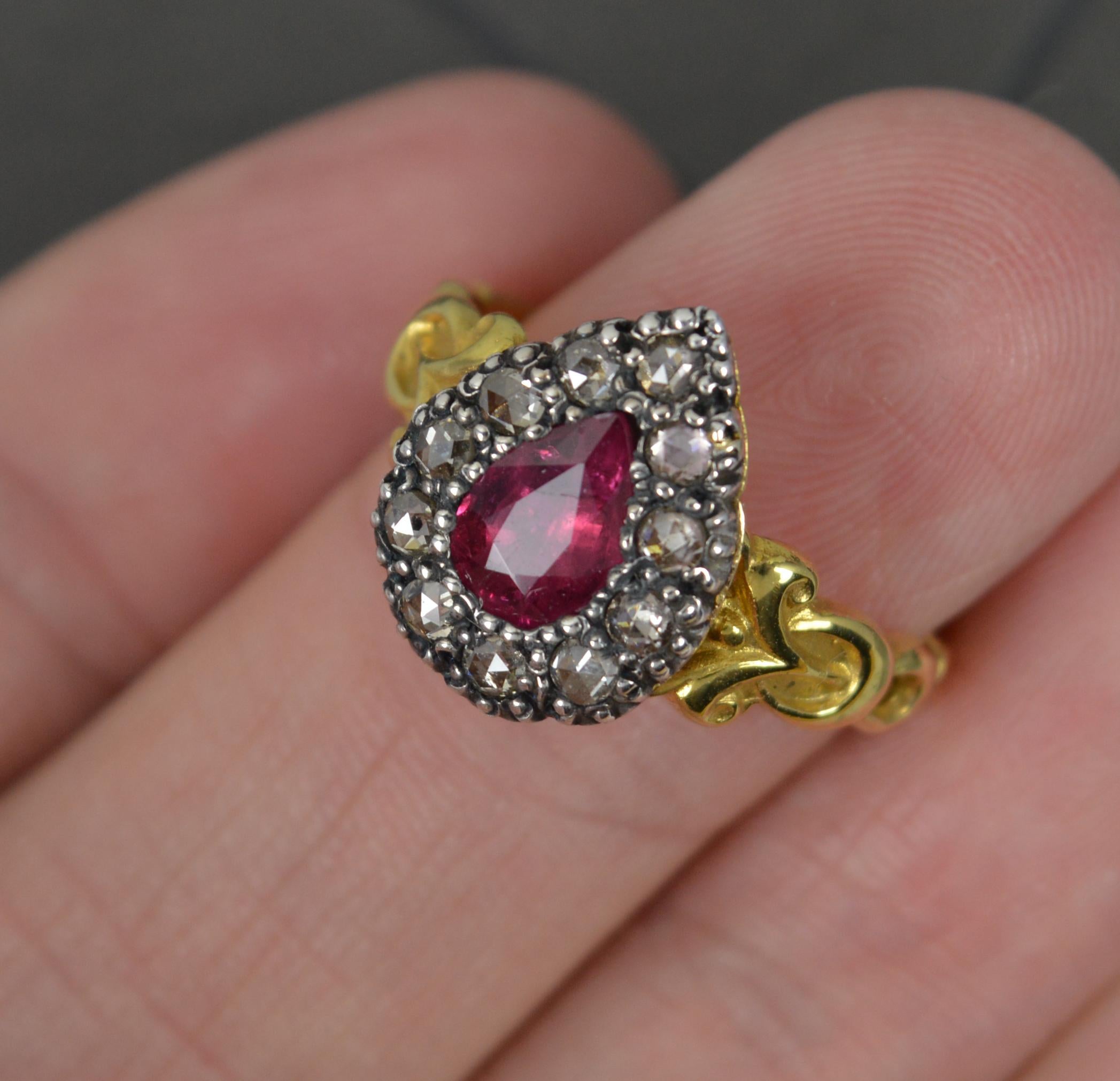 Georgian Design Foiled Ruby and Rose Diamond 18ct Gold Cluster Ring For Sale 2