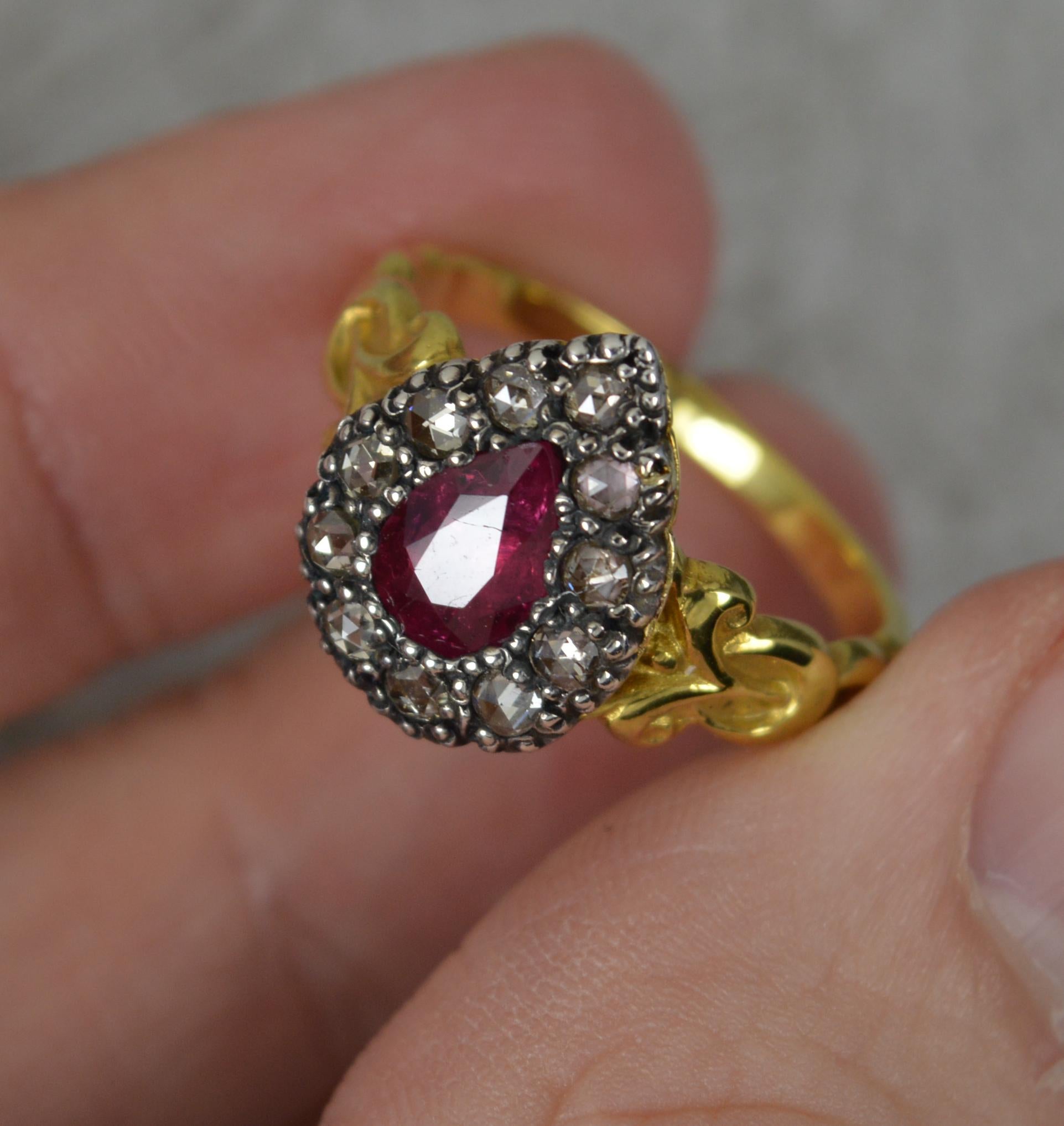Georgian Design Foiled Ruby and Rose Diamond 18ct Gold Cluster Ring For Sale 3