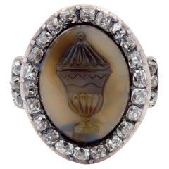 Anello georgiano con diamante e agata in oro giallo 18 carati, argento, antico cammeo con urna