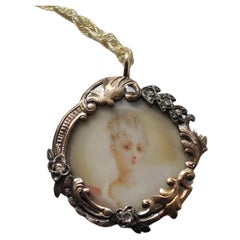 Pendentif portrait miniature géorgien en ivoire et diamant 