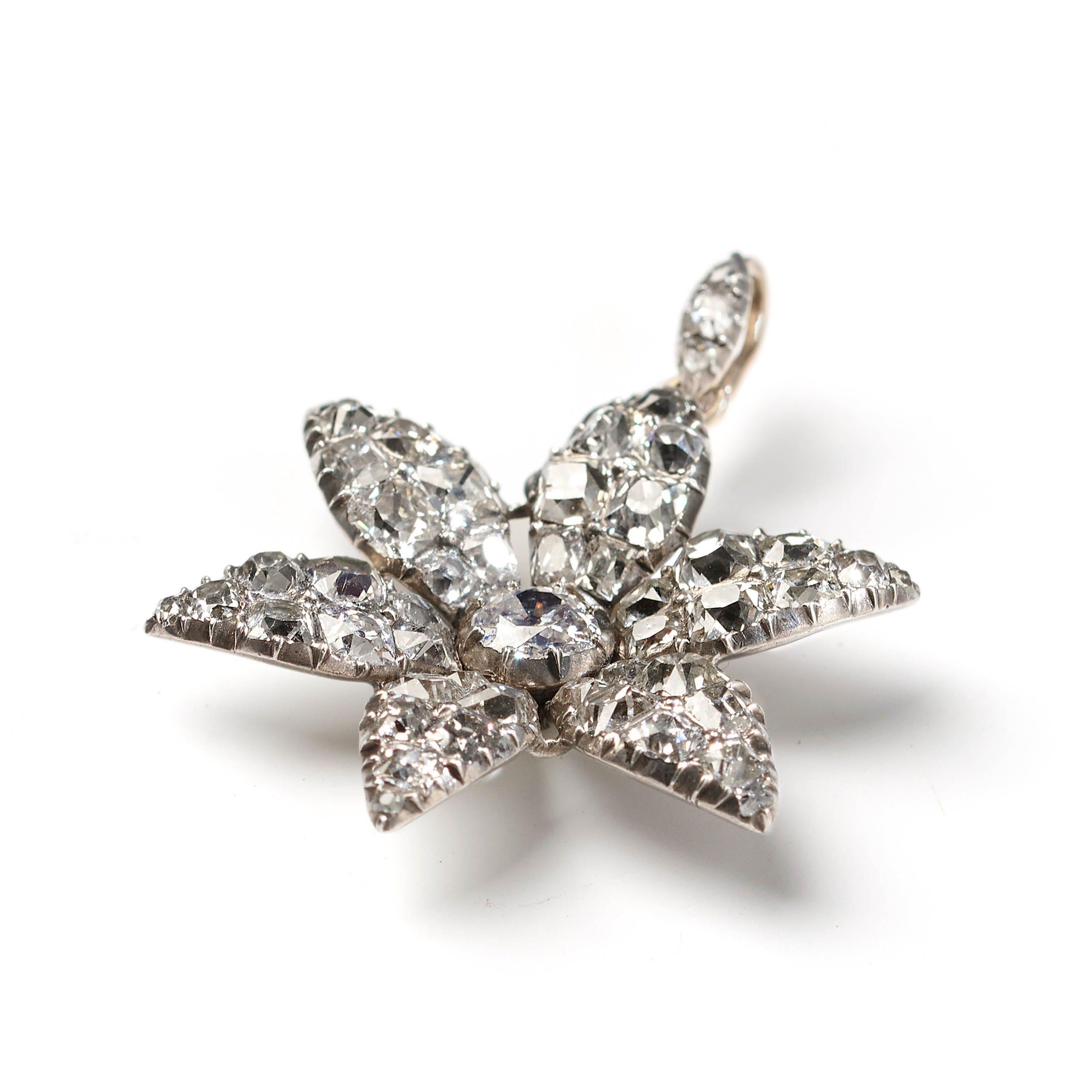 Georgien Pendentif géorgien à fleurs en argent et diamants, vers 1790 en vente