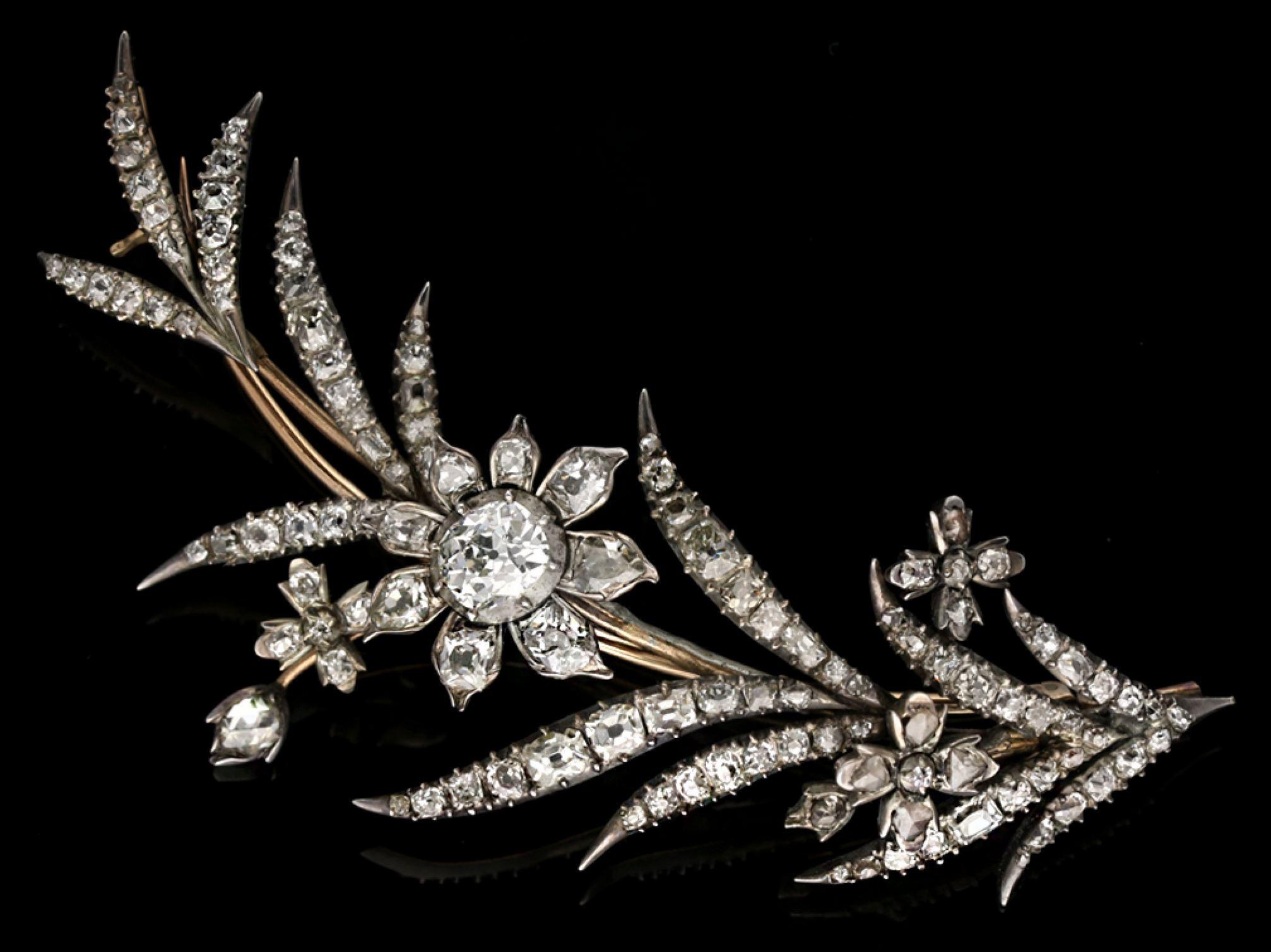 Old Mine Cut Georgian Diamond Brooch, circa 1770 For Sale