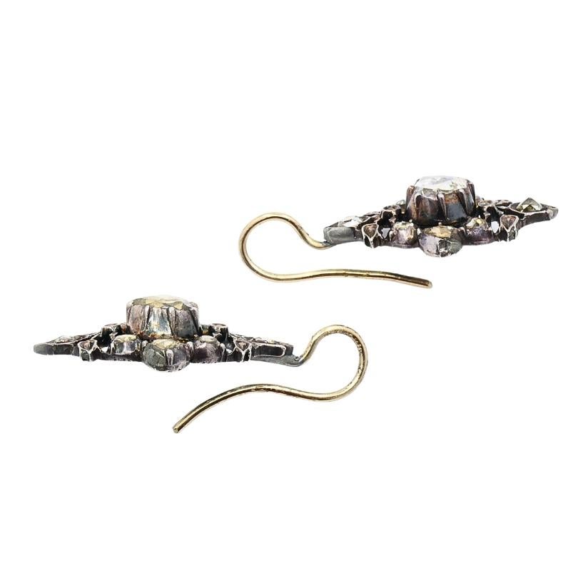 Orecchini di diamanti georgiani in oro e argento con design floreale In condizioni buone in vendita a Beverly Hills, CA