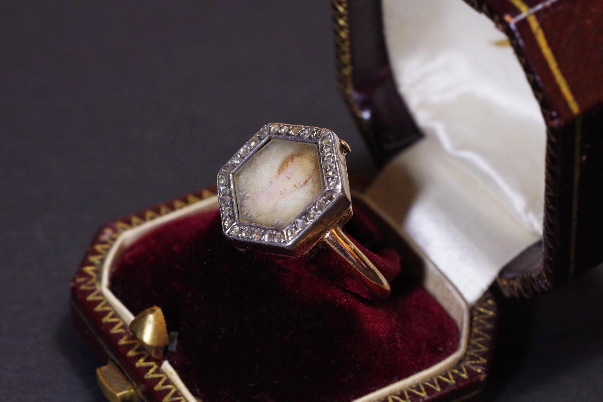 Rose Cut Georgian diamond portrait ring in 18k gold and silver, transformable ring For Sale