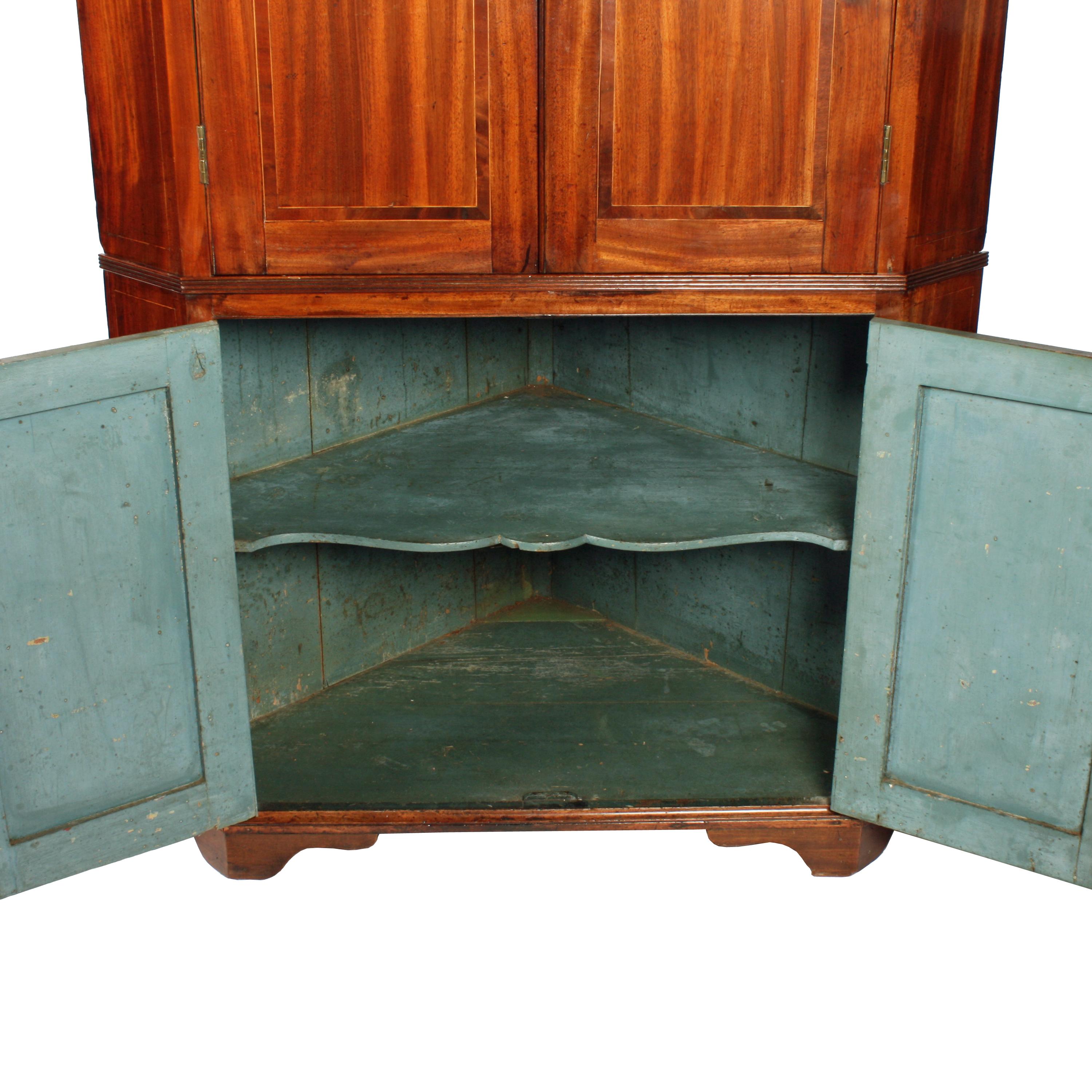 18th Century Georgian Inlaid Mahogany Double Corner Cupboard For Sale 1