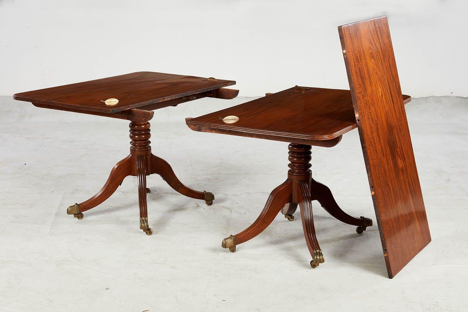 XIXe siècle Table de salle à manger géorgienne à double piédestal en vente
