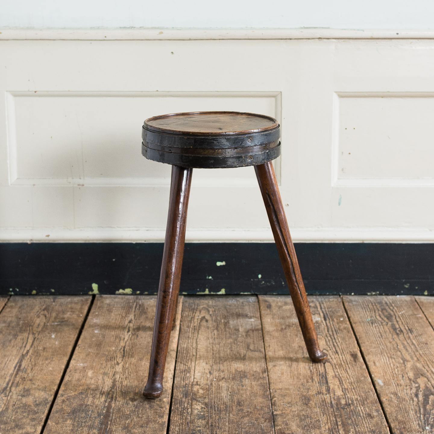 Georgian Elm and Ash Cheese Table 4