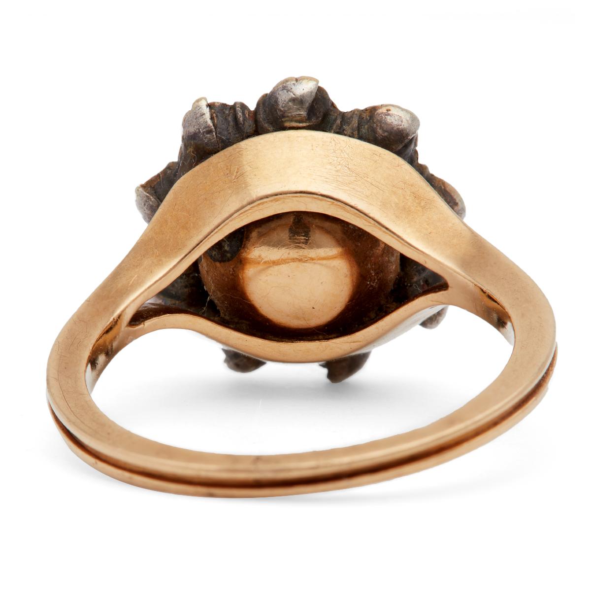 Georgianischer Smaragd-Cluster-Ring aus 18 Karat Gelbgold 1