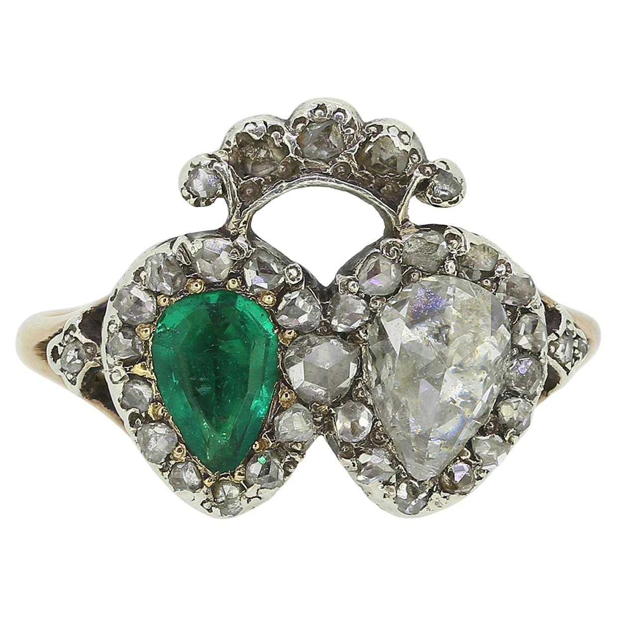 Georgianischer Doppelherz-Ring mit Smaragd und Diamant im Angebot