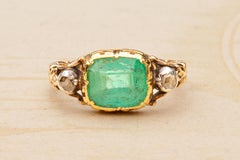 Georgian Emerald and Diamond Three Stone Cluster Ring 18th Century Colombian