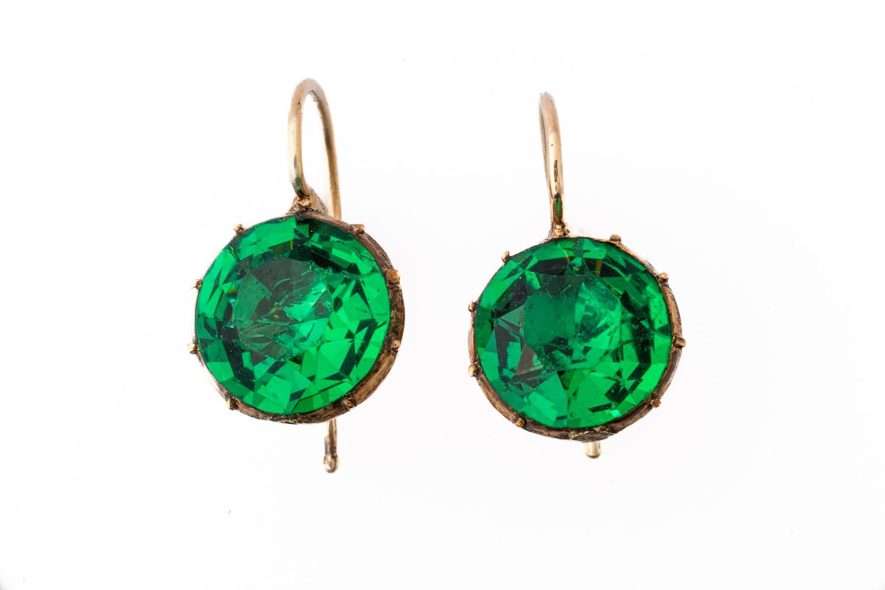 Women's or Men's Georgian Emerald Paste Drop Earrings. c. 1820