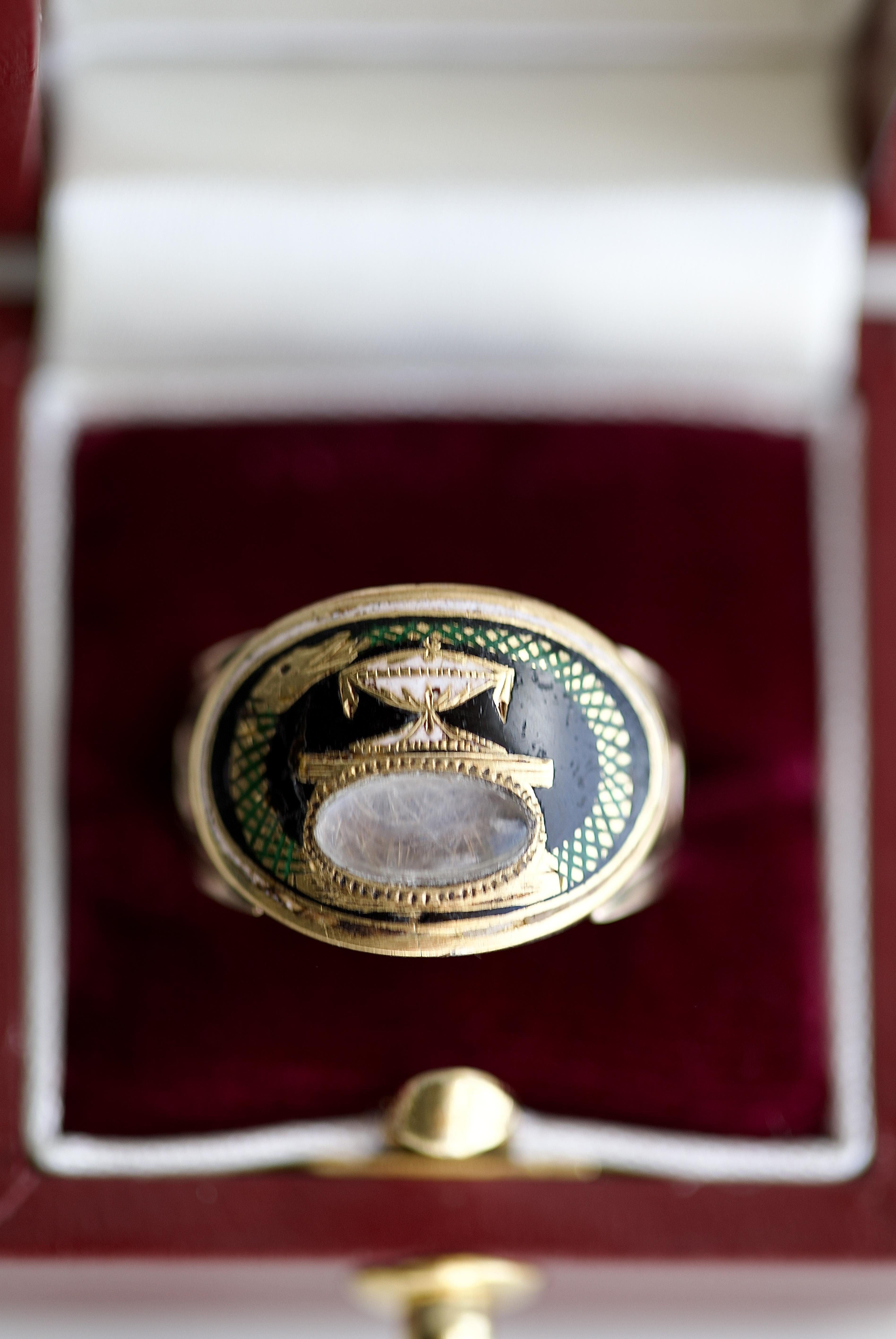 Women's or Men's Georgian Enamel 9k Gold Mourning Ring