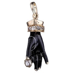 Pendant Necklaces