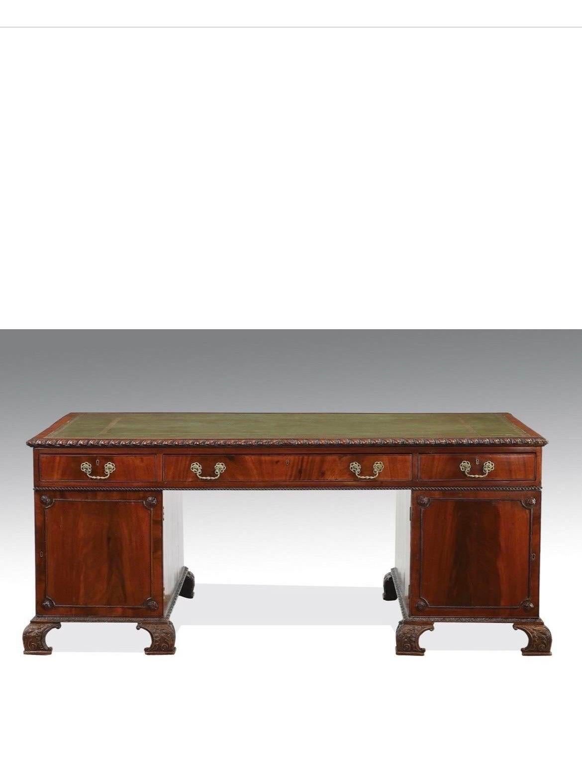 Bronze Georgian English Chinese Chippendale Mahogany Carved Leather Top Partners Desk For Sale
