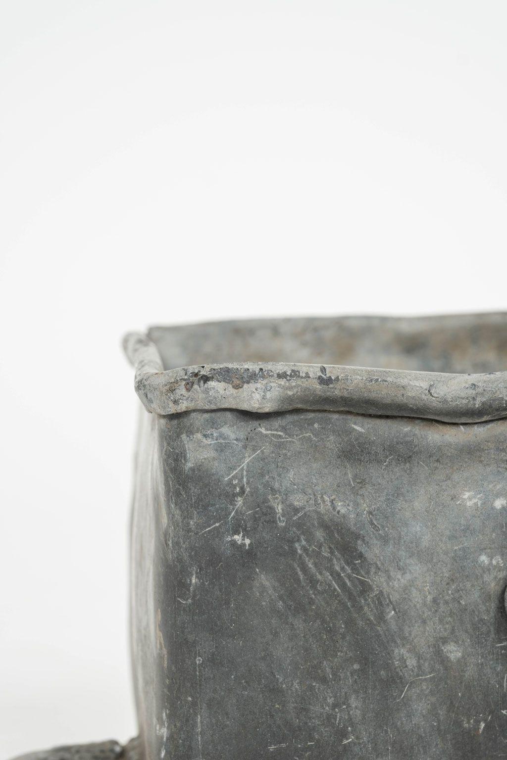 Georgian English Lead Planter 1