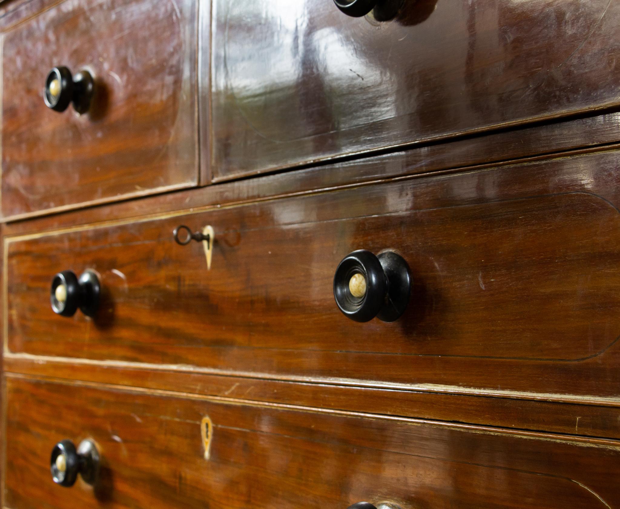 Commode Secretaire inglese georgiano in mogano, 1816 in vendita 2