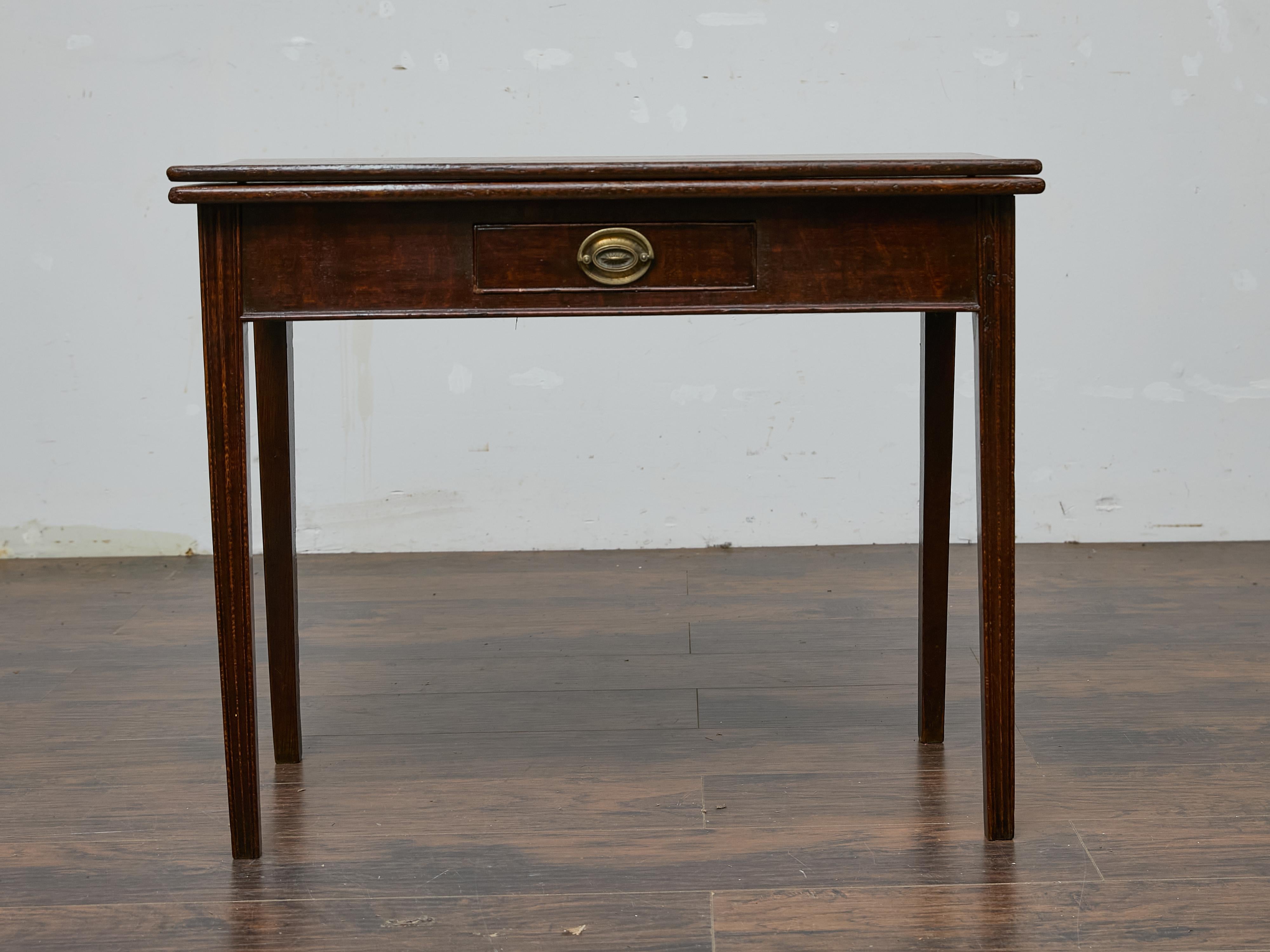 Table géorgienne en Oak Oak, Circa 1800 - Bureau ancien polyvalent en vente 11