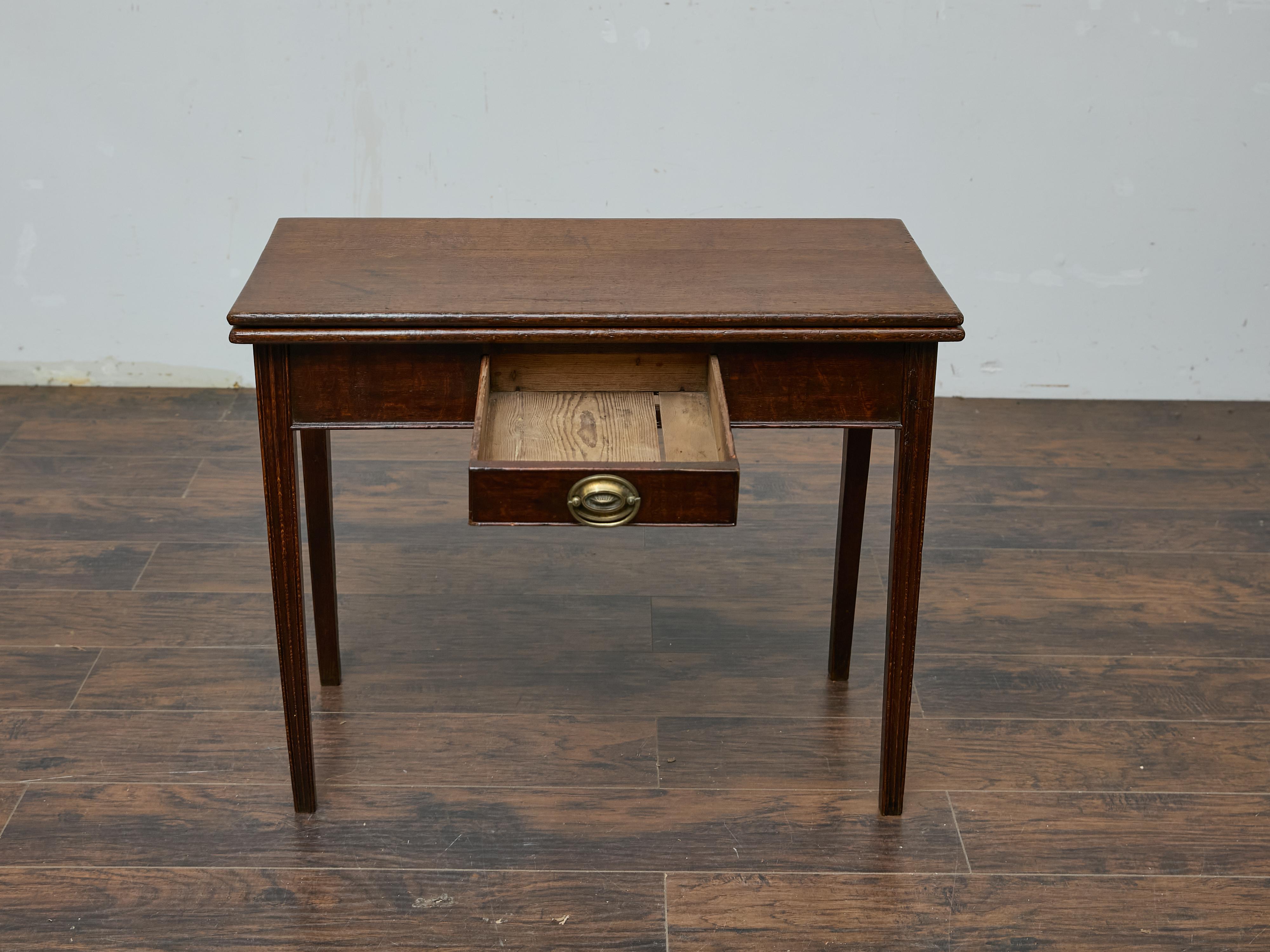 Anglais Table géorgienne en Oak Oak, Circa 1800 - Bureau ancien polyvalent en vente