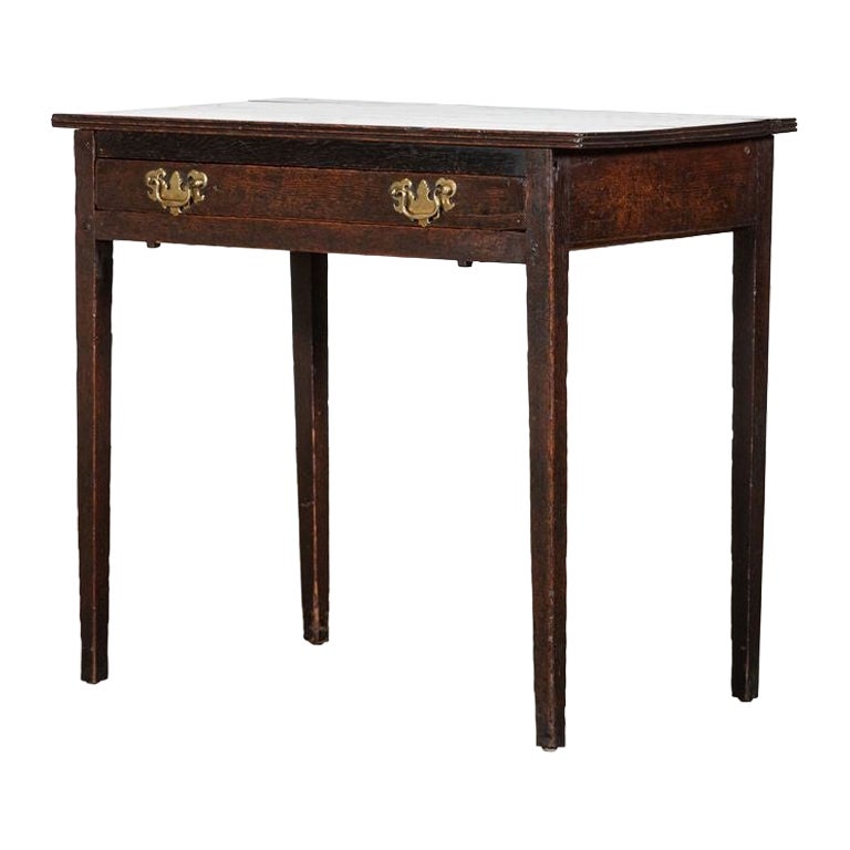 Table d'appoint en chêne anglais de style géorgien