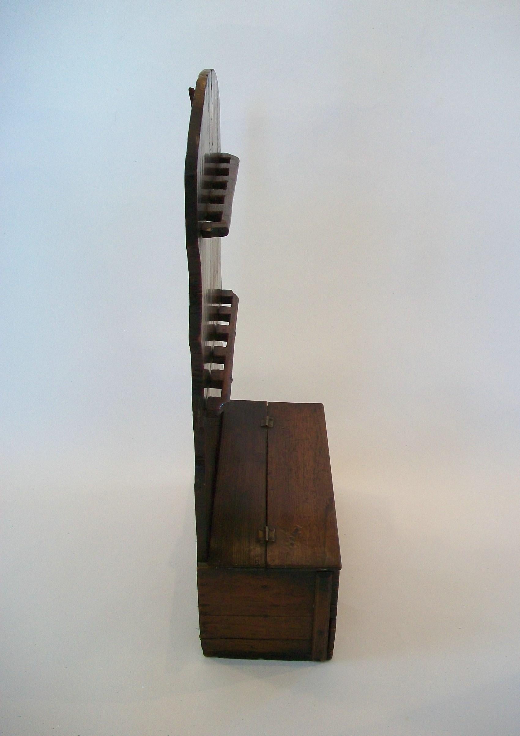 Georgian English Oak Spoon Rack, United Kingdom, circa 1790 For Sale 3