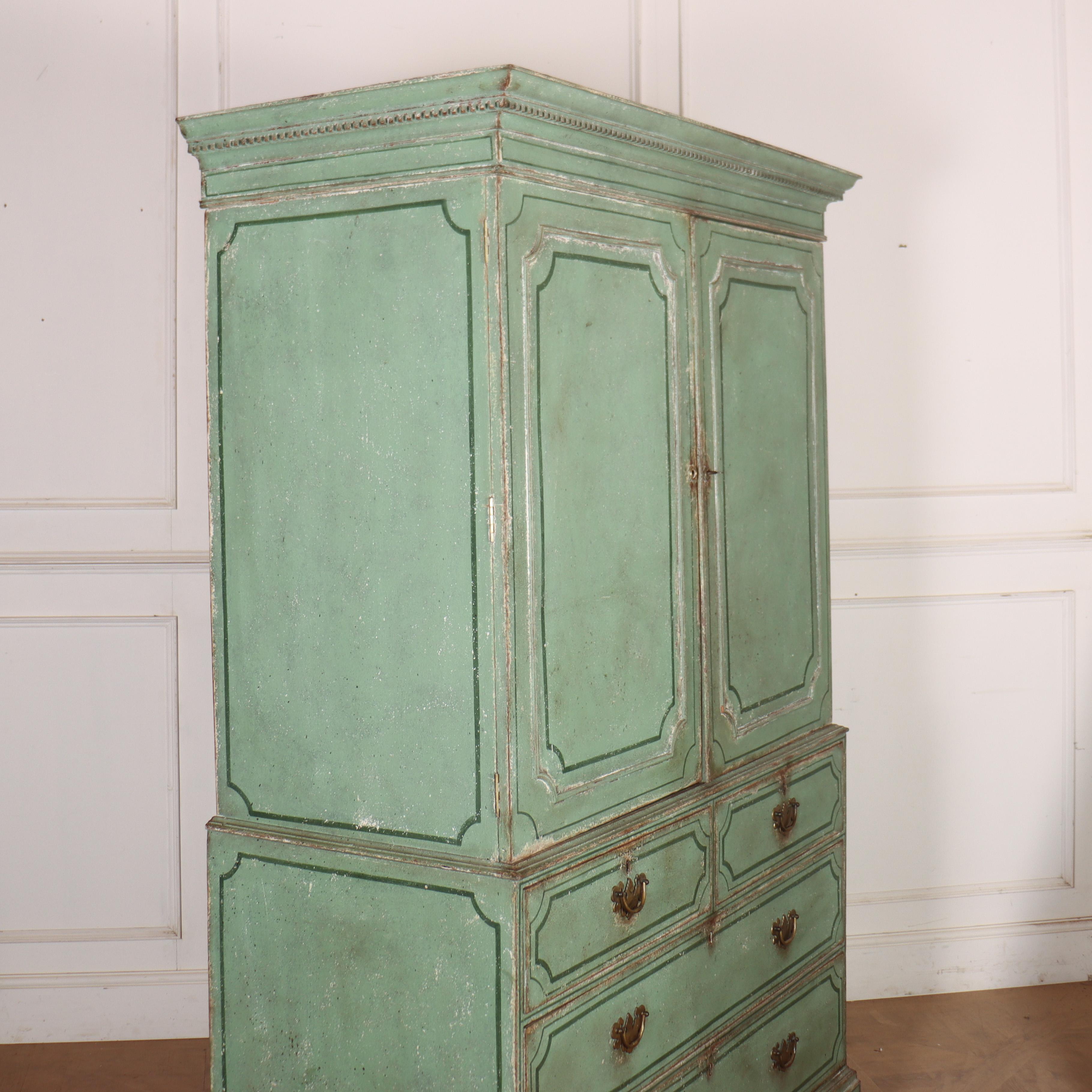 Georgian English Painted Linen Cupboard For Sale 7