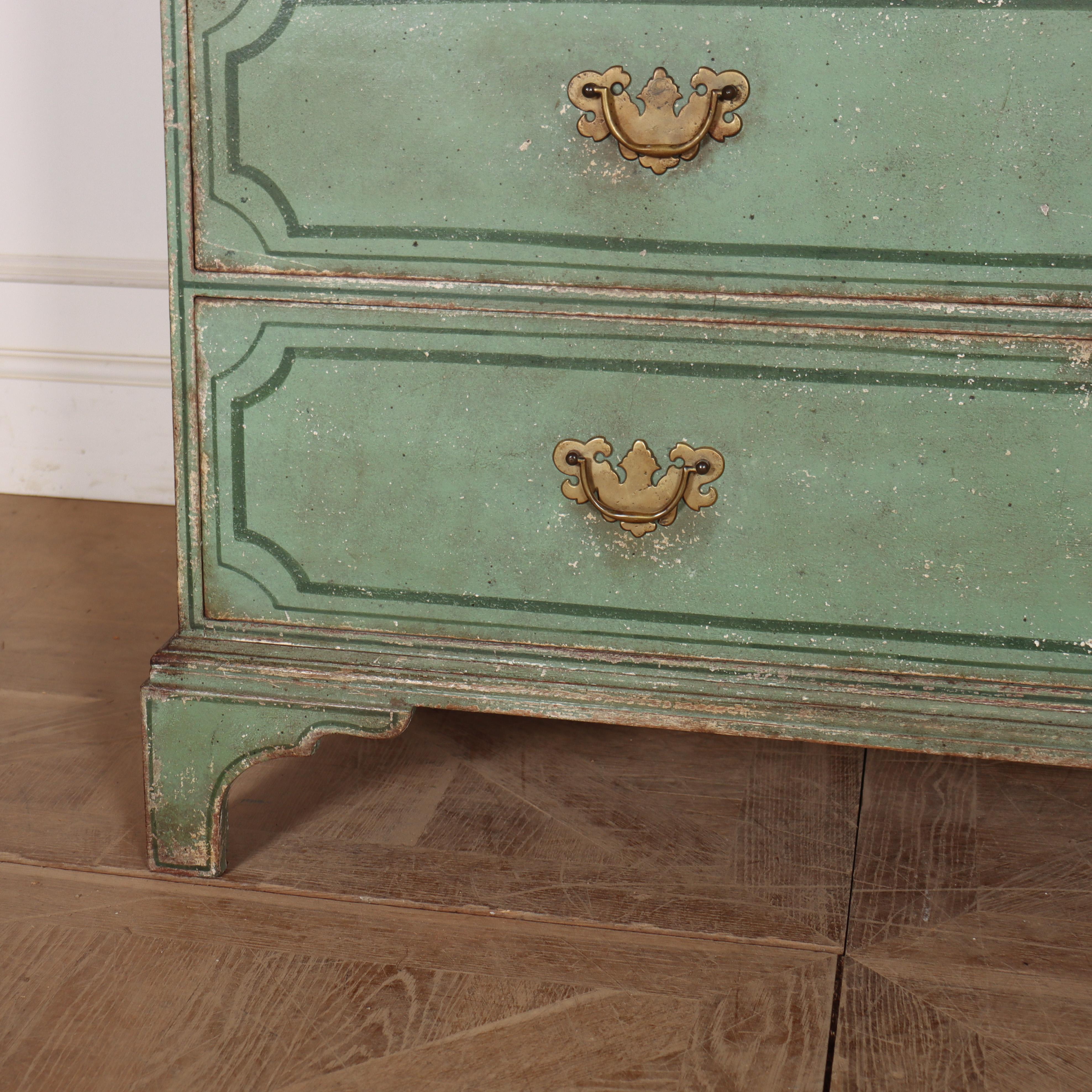 Georgian English Painted Linen Cupboard For Sale 3