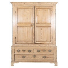 Armoire de maison en pin anglais de style géorgien