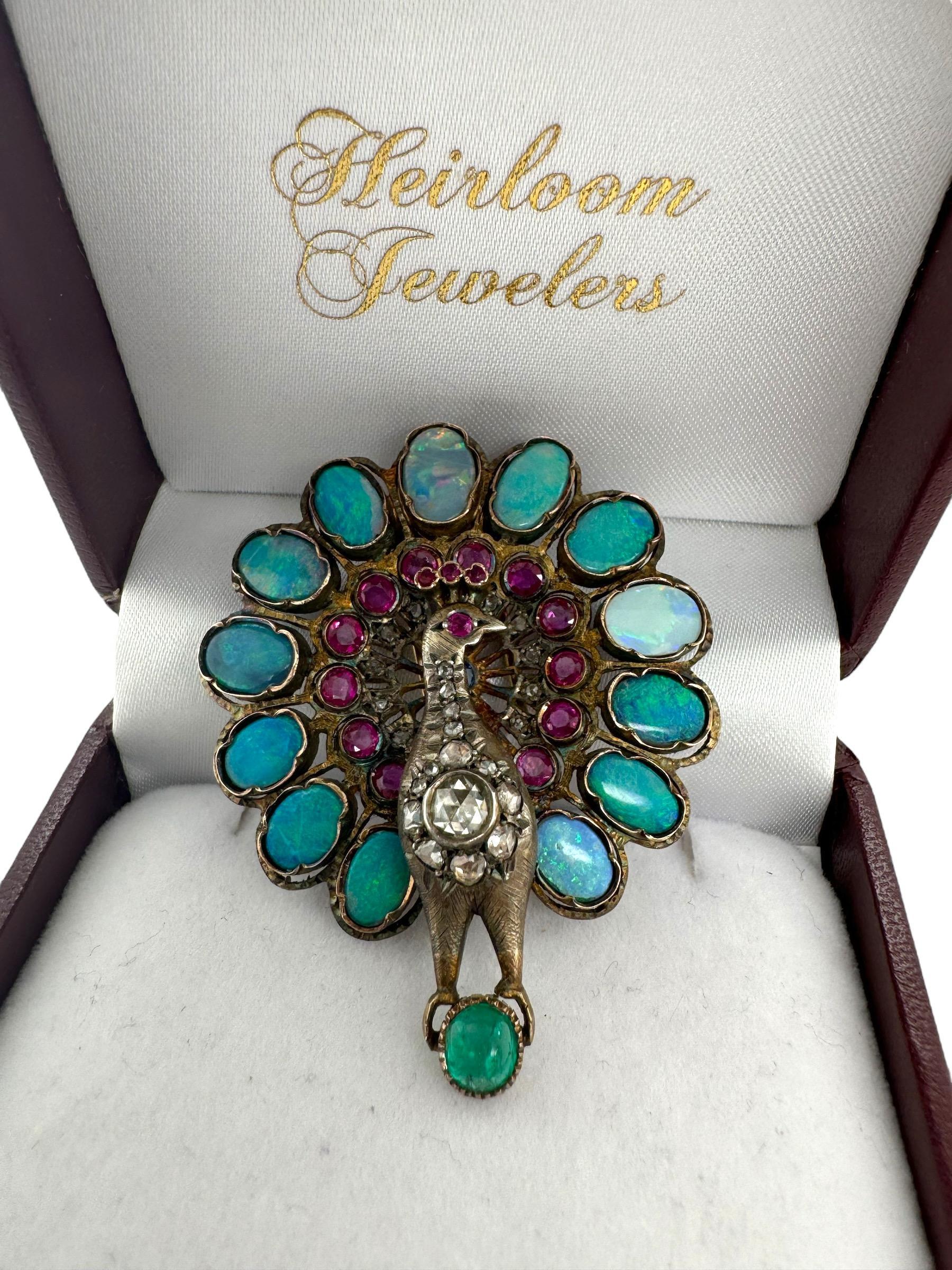 Broche pavo real de la época georgiana Ópalo Rubí Esmeralda Diamante y Zafiro en venta 4