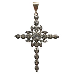 Pendentif croix flamande en diamant taillé en rose de l'époque géorgienne