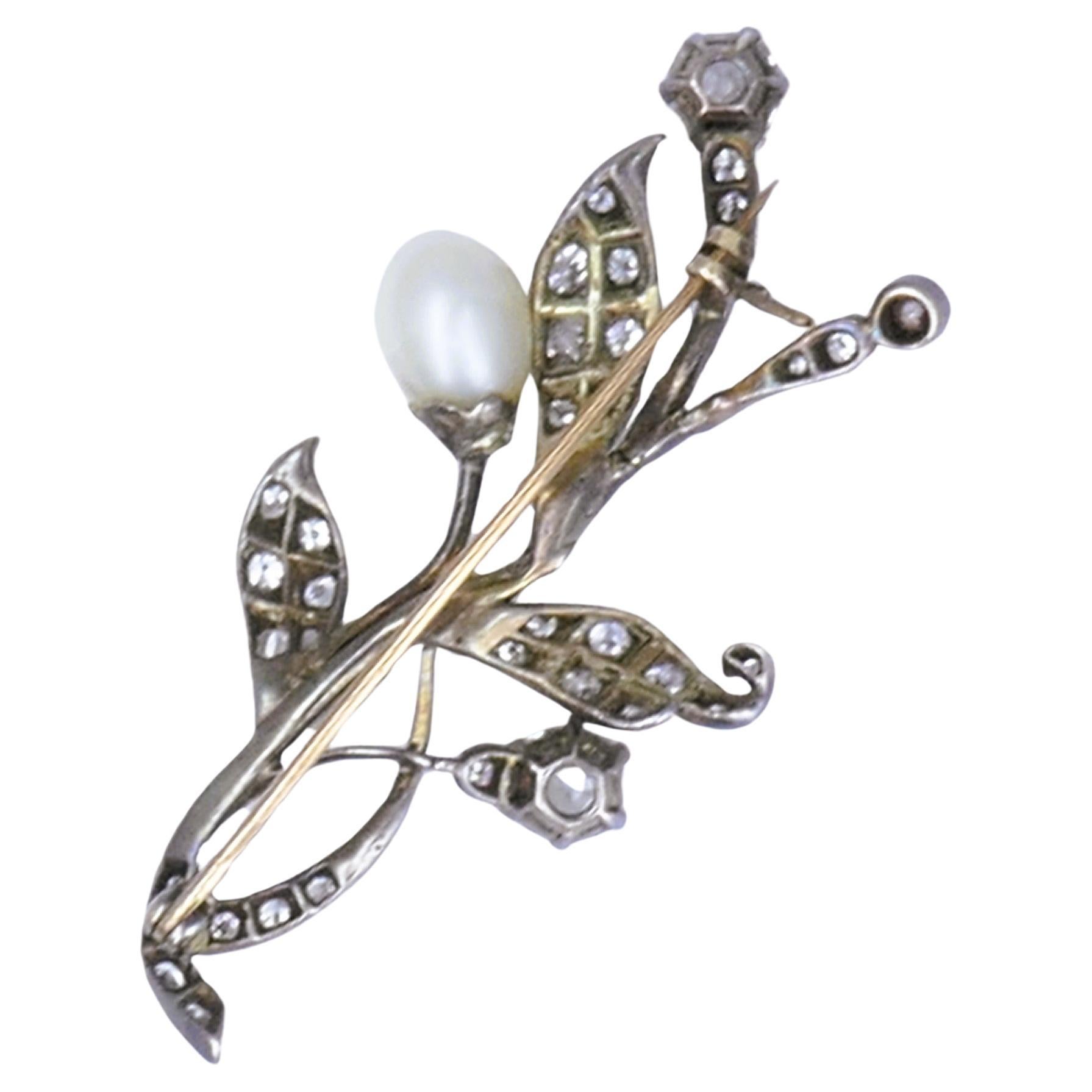 Georgian Era Silver Brooch Pearl Diamond 9k Gold Antique Jewelry In Good Condition For Sale In Beverly Hills, CA